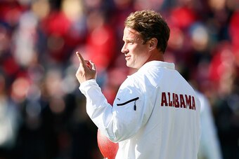 TUSCALOOSA, AL - NOVEMBER 15:  Offensive Coordinator Lane Kiffin of the Alabama Crimson Tide works out during pregame warmups prior to facing the Mississippi State Bulldogs at Bryant-Denny Stadium on November 15, 2014 in Tuscaloosa, Alabama.  (Photo by Ke