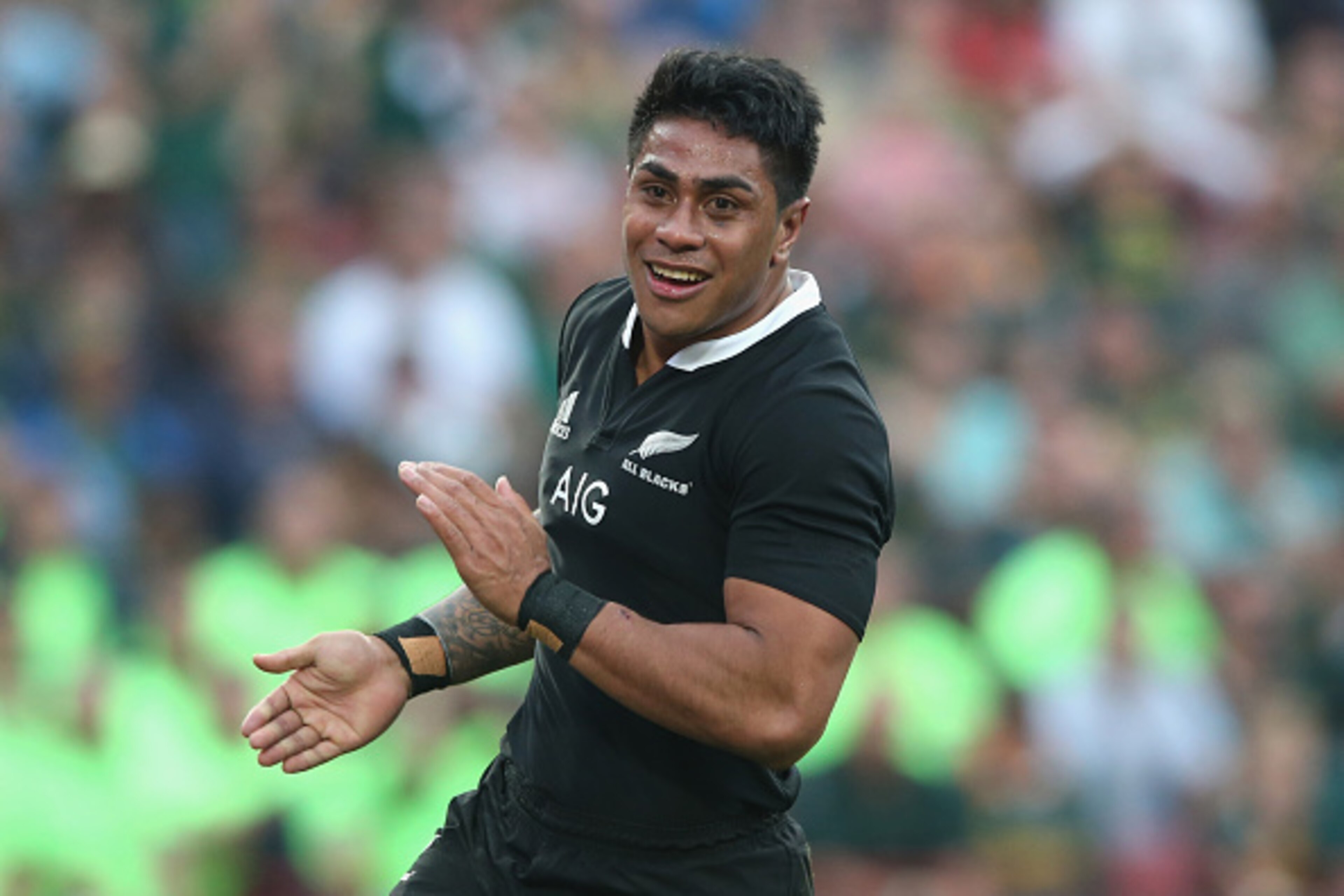 JOHANNESBURG, SOUTH AFRICA - OCTOBER 04:  Malakai Fekitoa of the All Blacks celebrates after scoring a try during the Rugby Championship match between the South African Springboks and the New Zealand All Blacks at Ellis Park Stadium on October 4, 2014 in 