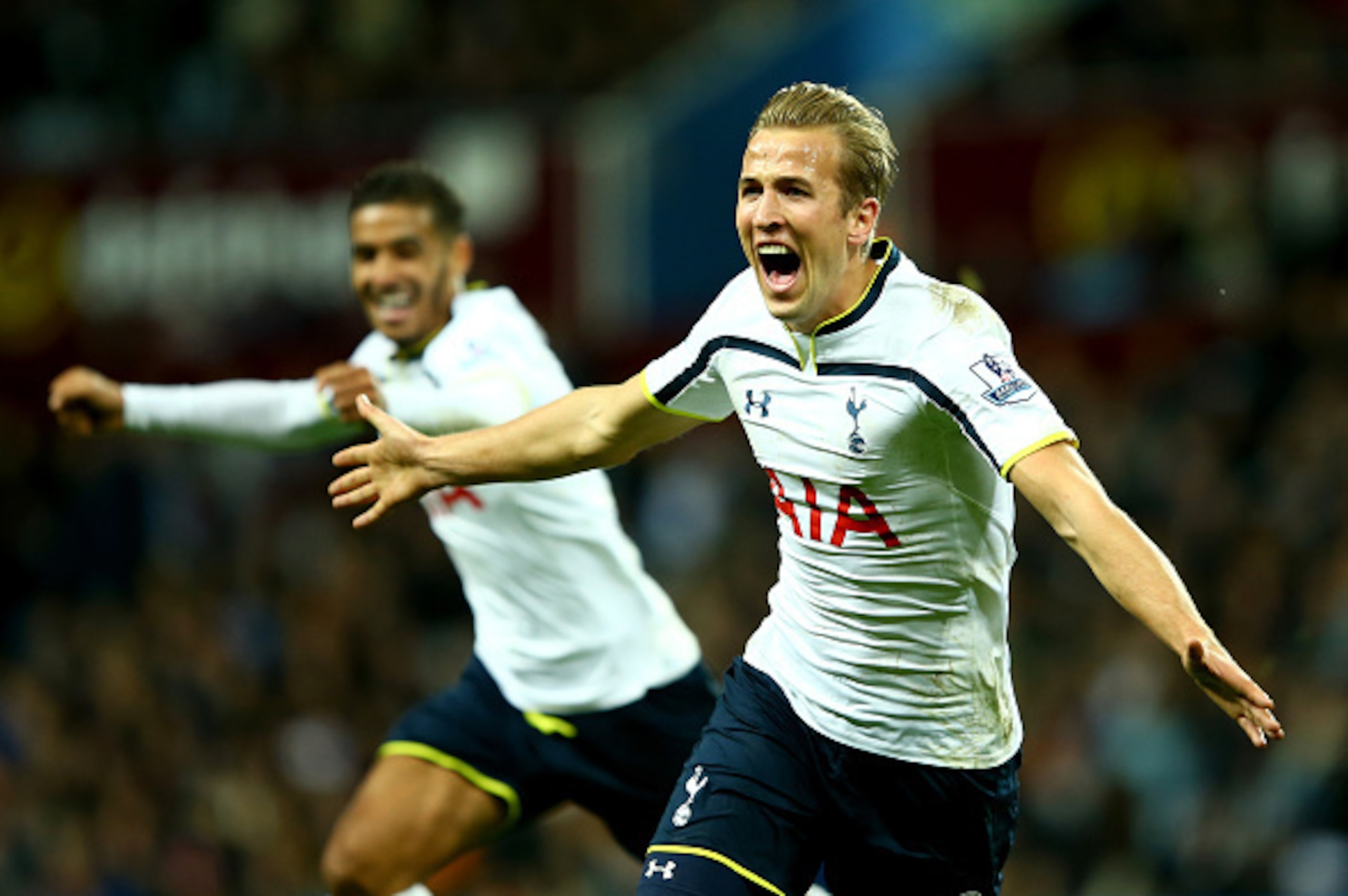 BIRMINGHAM, ENGLAND - NOVEMBER 02:  Harry Kane of Spurs scores their second goal during the Barclays Premier League match between Aston Villa and Tottenham Hotspur at Villa Park on November 2, 2014 in Birmingham, England.  (Photo by Richard Heathcote/Gett