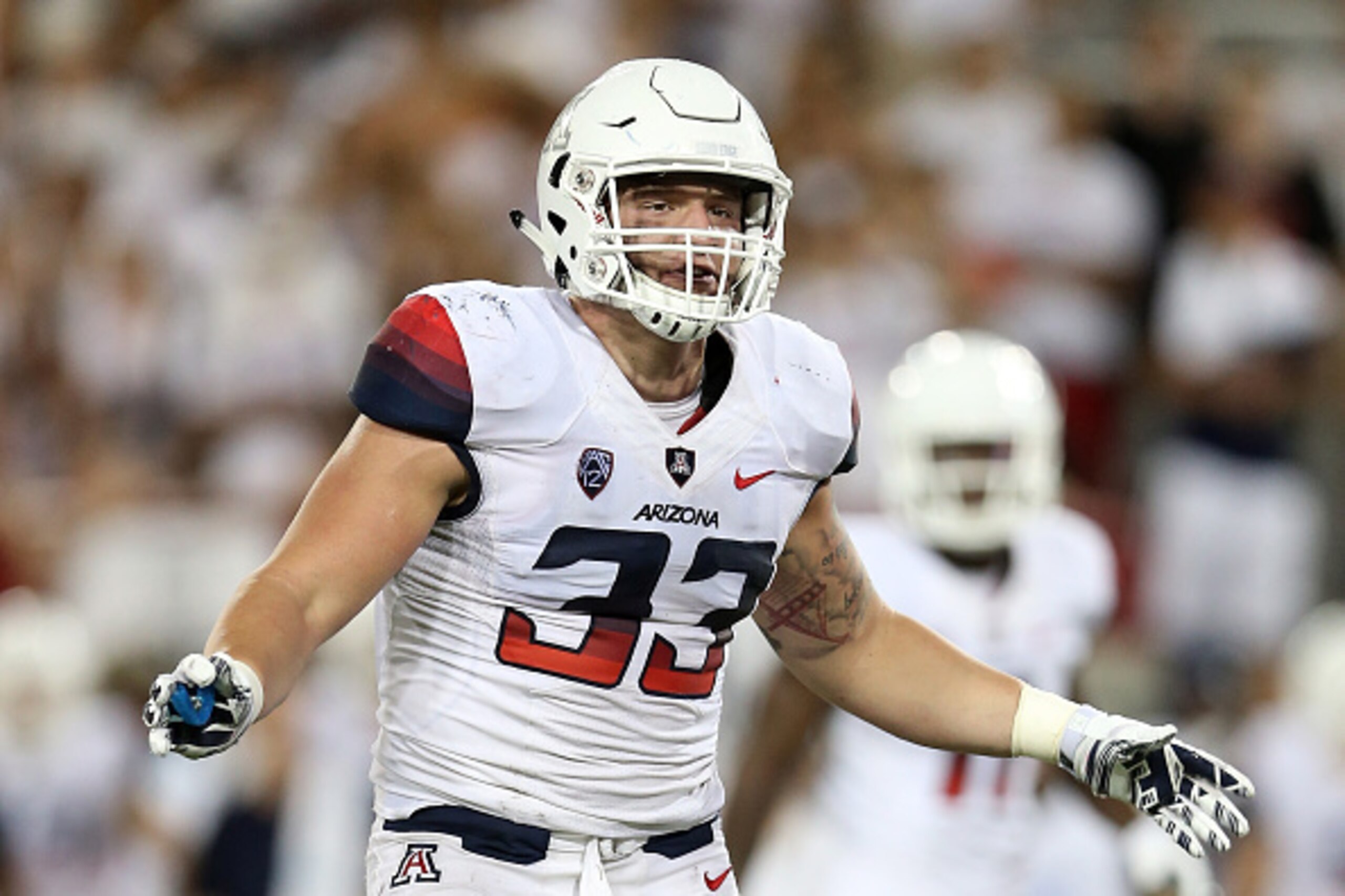 TUCSON, AZ - SEPTEMBER 20:  Linebacker Scooby Wright III #33 of the Arizona Wildcats during the college football game against the California Golden Bears at Arizona Stadium on September 20, 2014 in Tucson, Arizona. The Wildcats defeated the Golden Bears W