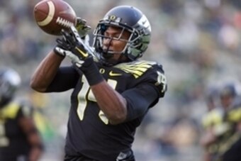 Nov 1, 2014; Eugene, OR, USA; Oregon Ducks defensive back Ifo Ekpre-Olomu (14)   before the game against the Stanford Cardinal at Autzen Stadium. Mandatory Credit: Scott Olmos-USA TODAY Sports