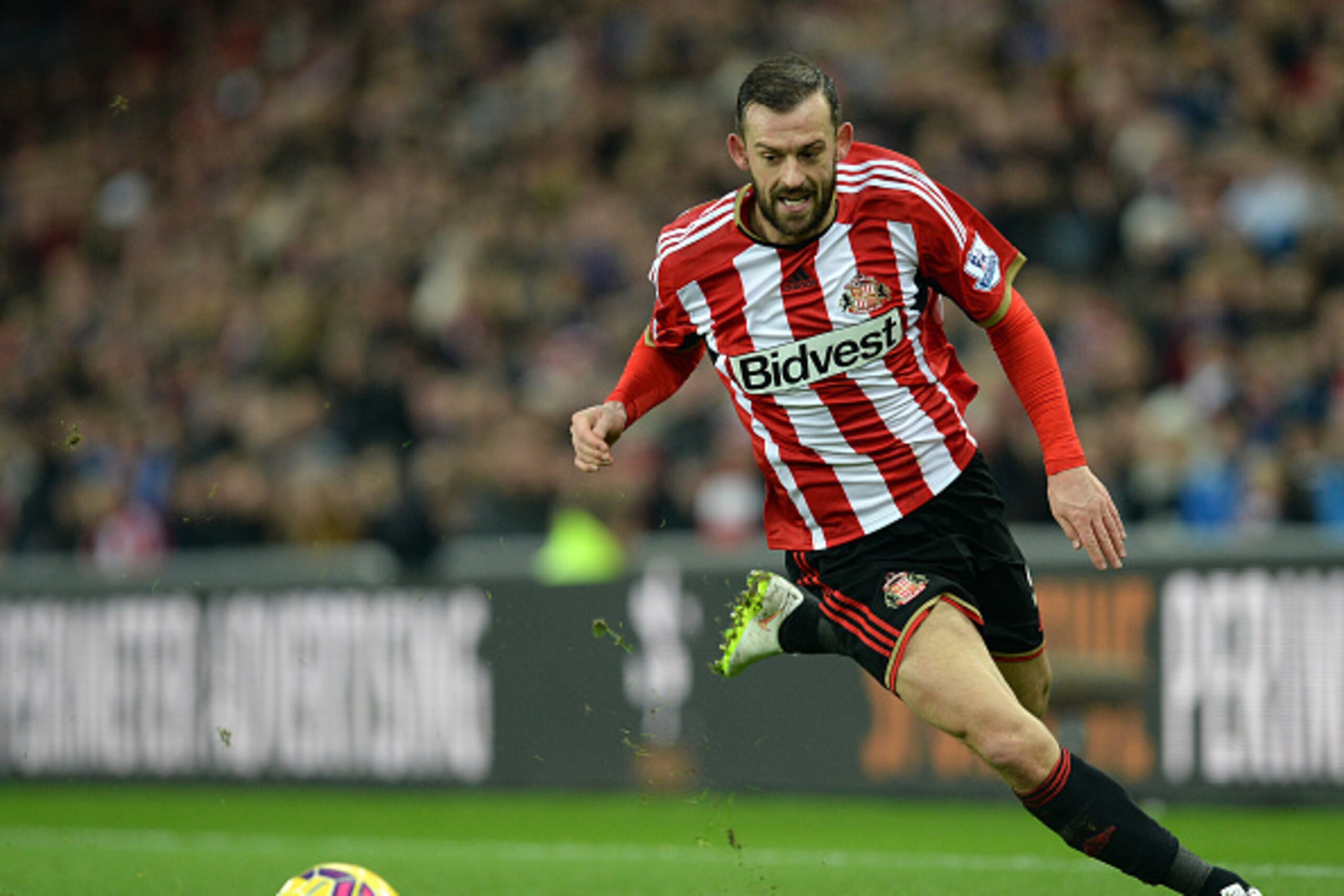 SUNDERLAND, ENGLAND - DECEMBER 26: Steven Fletcher of Sunderland  during the Barclays Premier League match between Sunderland and Hull City at the Stadium of Light on December 26, 2014 in Sunderland, England. (Photo by Nigel Roddis/Getty Images)