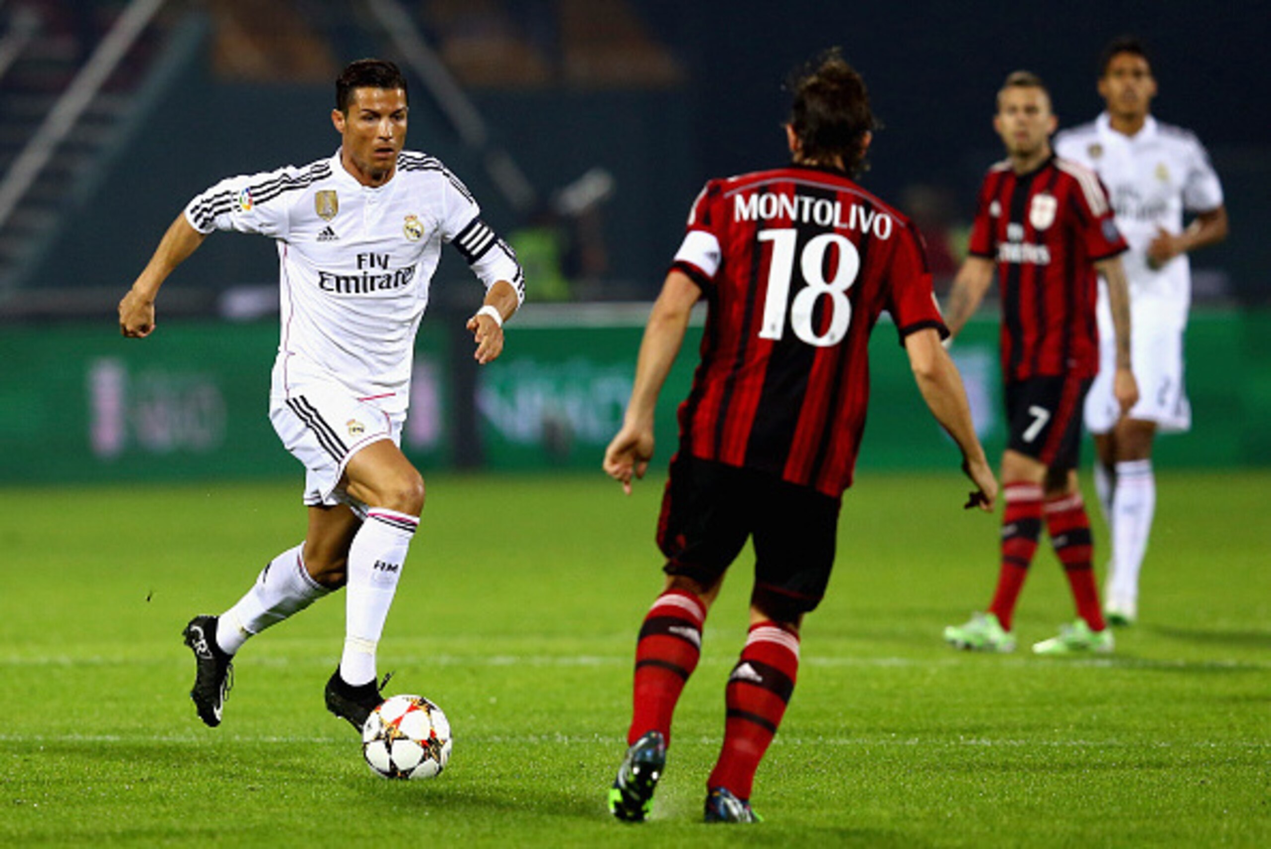 DUBAI, UNITED ARAB EMIRATES - DECEMBER 30: Cristiano Ronaldo of Real Madrid in action during the Dubai Football Challenge match between AC Milan and Real Madrid at The Sevens Stadium on December 30, 2014 in Dubai, United Arab Emirates. (Photo by Franco DUBAI, UNITED ARAB EMIRATES - DECEMBER 30: Cristiano Ronaldo of Real Madrid in action during the Dubai Football Challenge match between AC Milan and Real Madrid at The Sevens Stadium on December 30, 2014 in Dubai, United Arab Emirates. (Photo by Franco