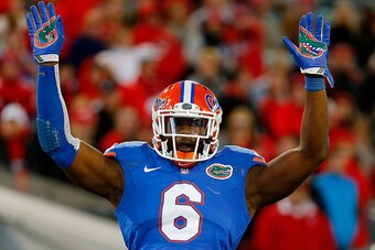 JACKSONVILLE, FL - NOVEMBER 01:  Dante Fowler #6 of the Florida Gators asks the crowd for noise during the game against the Georgia Bulldogs at EverBank Field on November 1, 2014 in Jacksonville, Florida.  (Photo by Sam Greenwood/Getty Images)