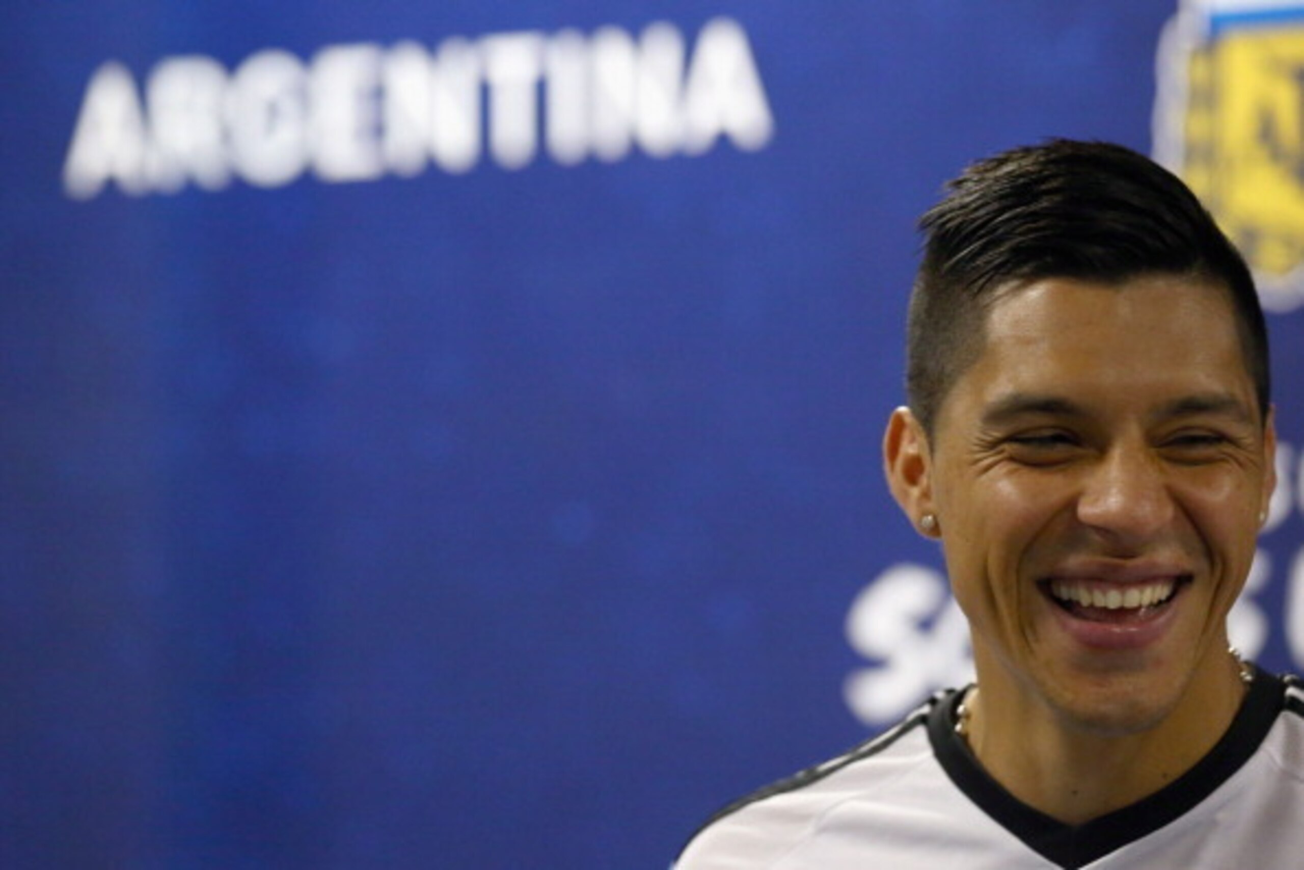 VESPASIANO, BRAZIL - JUNE 22: Enzo Perez of Argentina during a press conference at Cidade do Galo on June 22, 2014 in Vespasiano, Brazil. (Photo by Ronald Martinez/Getty Images) VESPASIANO, BRAZIL - JUNE 22: Enzo Perez of Argentina during a press conference at Cidade do Galo on June 22, 2014 in Vespasiano, Brazil. (Photo by Ronald Martinez/Getty Images)