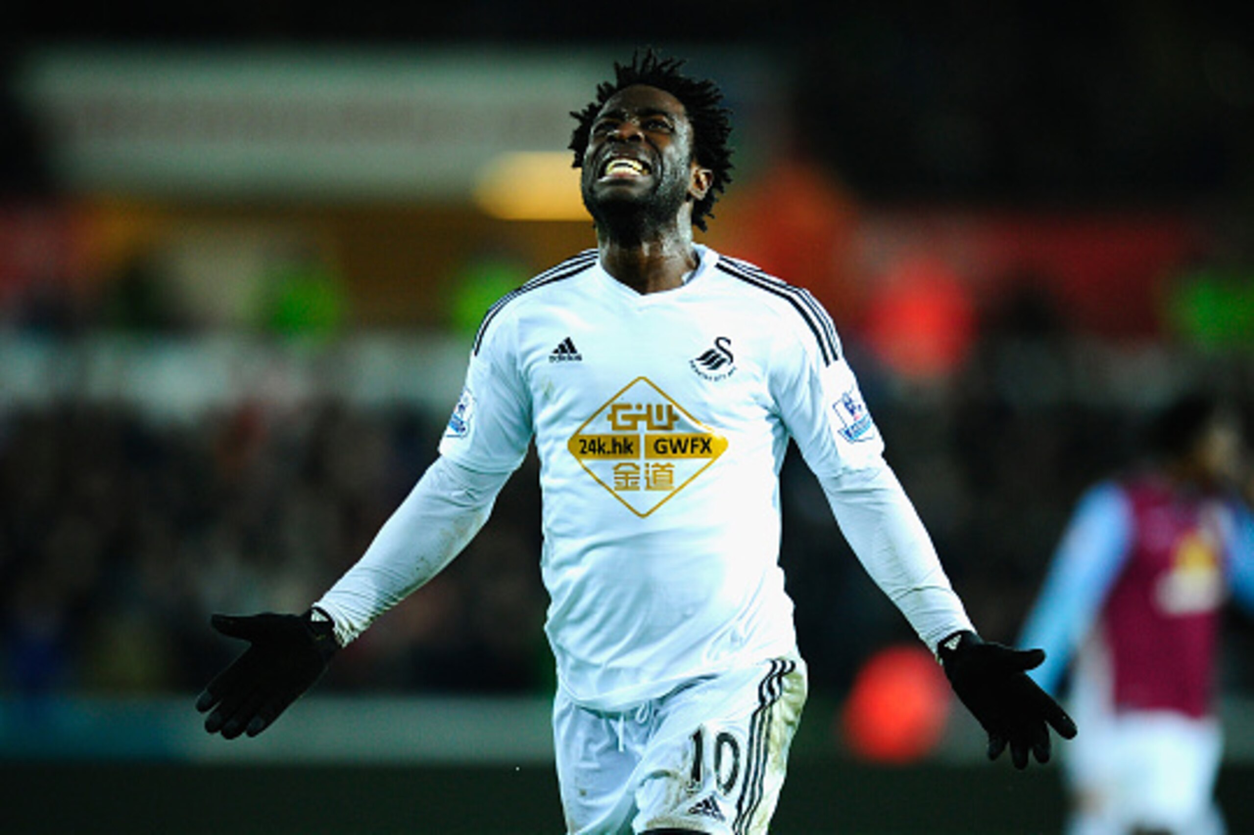 SWANSEA, WALES - DECEMBER 26: Wilfried Bony of Swansea reacts after having a goal dissalowed during the Barclays Premier League match between Swansea City and Aston Villa at Liberty Stadium on December 26, 2014 in Swansea, Wales. (Photo by Stu Forster/G SWANSEA, WALES - DECEMBER 26: Wilfried Bony of Swansea reacts after having a goal dissalowed during the Barclays Premier League match between Swansea City and Aston Villa at Liberty Stadium on December 26, 2014 in Swansea, Wales. (Photo by Stu Forster/G