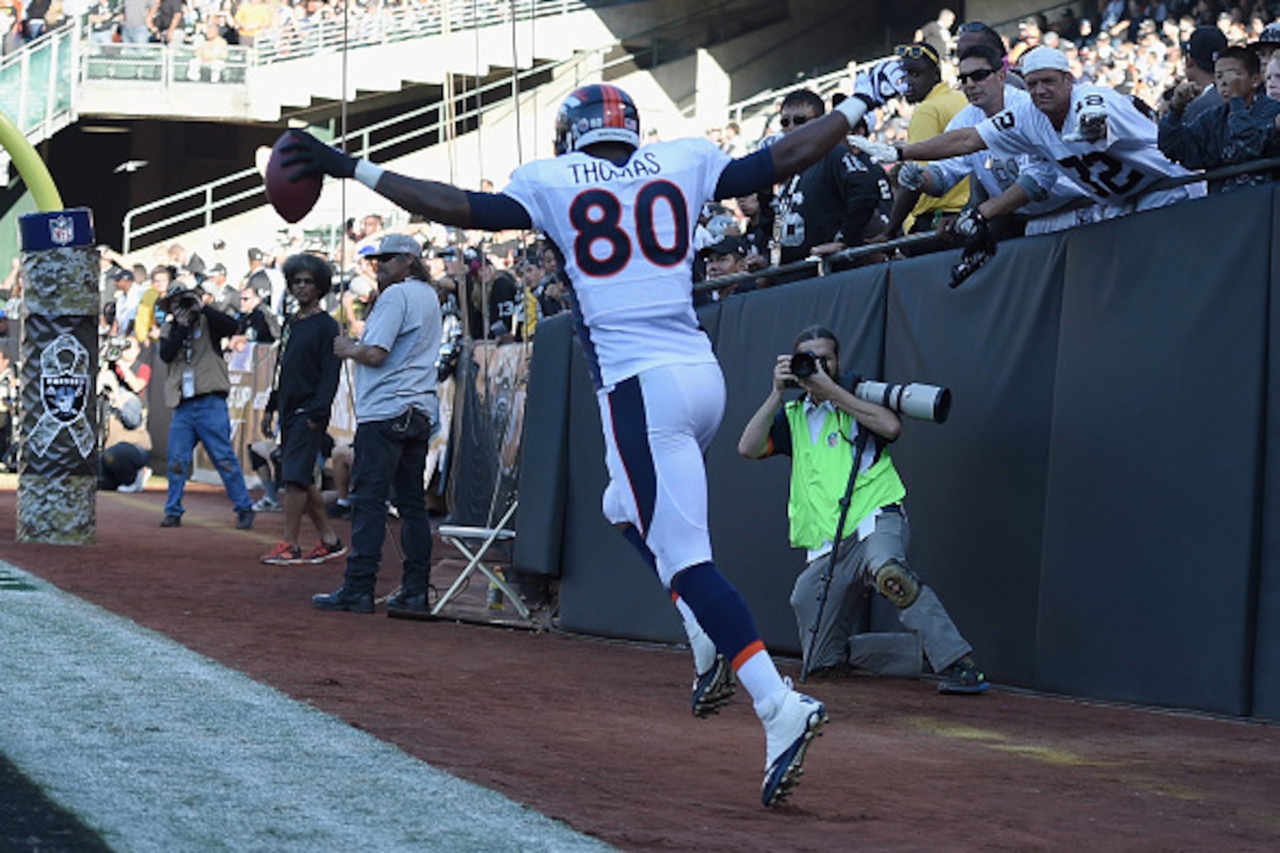 OAKLAND, CA - NOVEMBER 09: Julius Thomas #80 of the Denver Broncos celebrates a third quarter touchdown against the Oakland Raiders at O.co Coliseum on November 9, 2014 in Oakland, California. (Photo by Thearon W. Henderson/Getty Images)