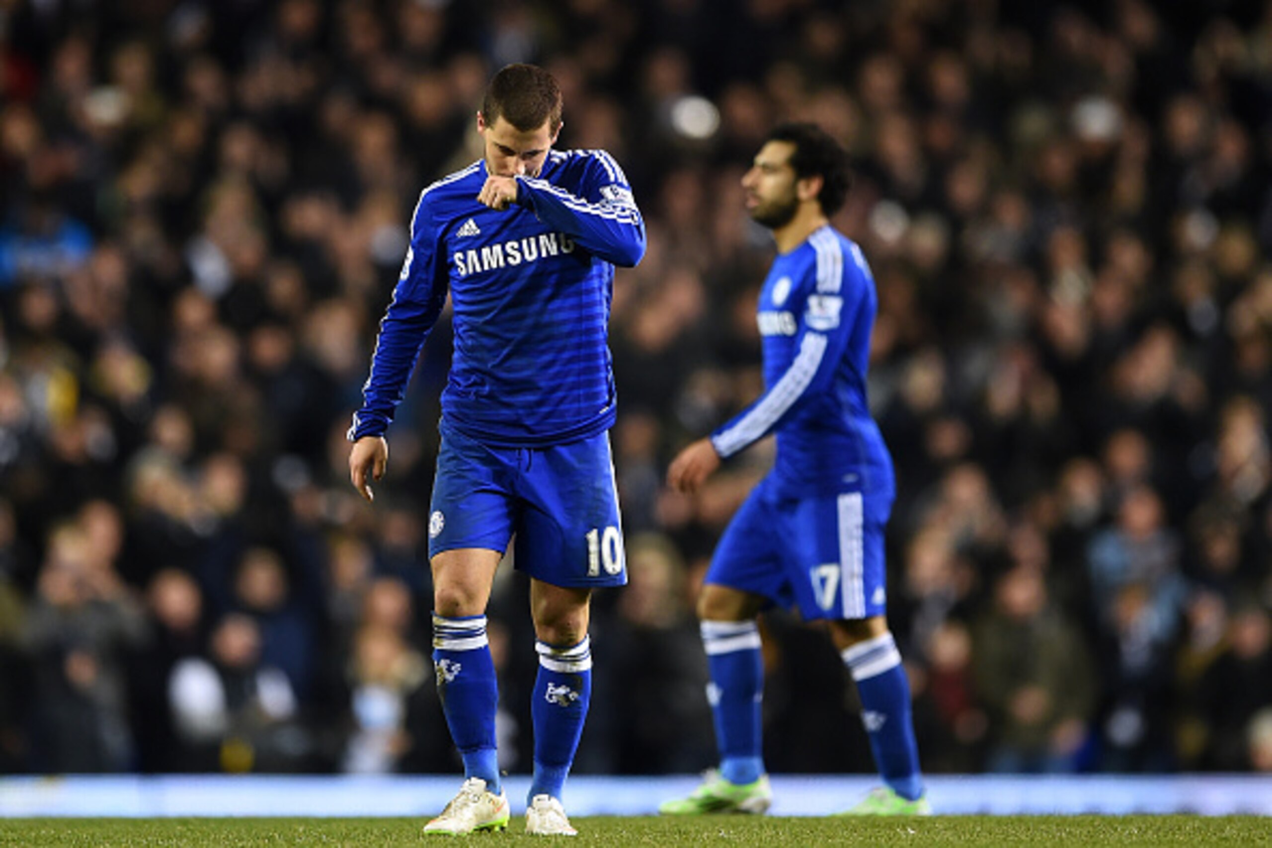 LONDON, ENGLAND - JANUARY 01: Eden Hazard of Chelsea reacts during the Barclays Premier League match between Tottenham Hotspur and Chelsea at White Hart Lane on January 1, 2015 in London, England. (Photo by Michael Regan/Getty Images) LONDON, ENGLAND - JANUARY 01: Eden Hazard of Chelsea reacts during the Barclays Premier League match between Tottenham Hotspur and Chelsea at White Hart Lane on January 1, 2015 in London, England. (Photo by Michael Regan/Getty Images)