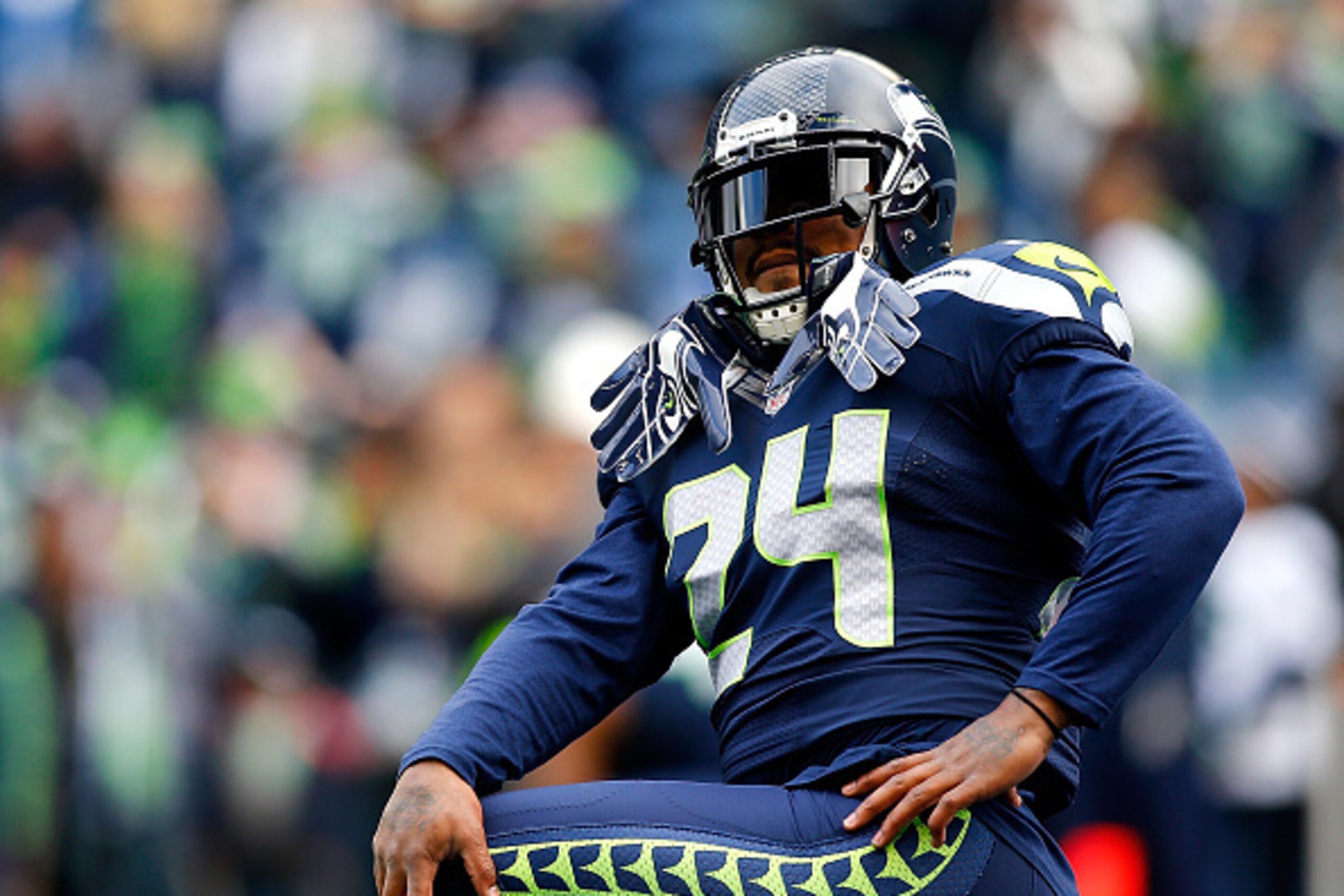 SEATTLE - DECEMBER 28: Marshawn Lynch #24 of the Seattle Seahawks warms up during pre-game against the St. Louis Rams at CenturyLink Field on December 28, 2014 in Seattle, Washington. (Photo by Jonathan Ferrey/Getty Images) SEATTLE - DECEMBER 28: Marshawn Lynch #24 of the Seattle Seahawks warms up during pre-game against the St. Louis Rams at CenturyLink Field on December 28, 2014 in Seattle, Washington. (Photo by Jonathan Ferrey/Getty Images)