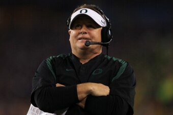 GLENDALE, AZ - JANUARY 03:  Head coach Chip Kelly of the Oregon Ducks looks on from the sideline against the Kansas State Wildcats during the Tostitos Fiesta Bowl at University of Phoenix Stadium on January 3, 2013 in Glendale, Arizona.  (Photo by Doug Pe