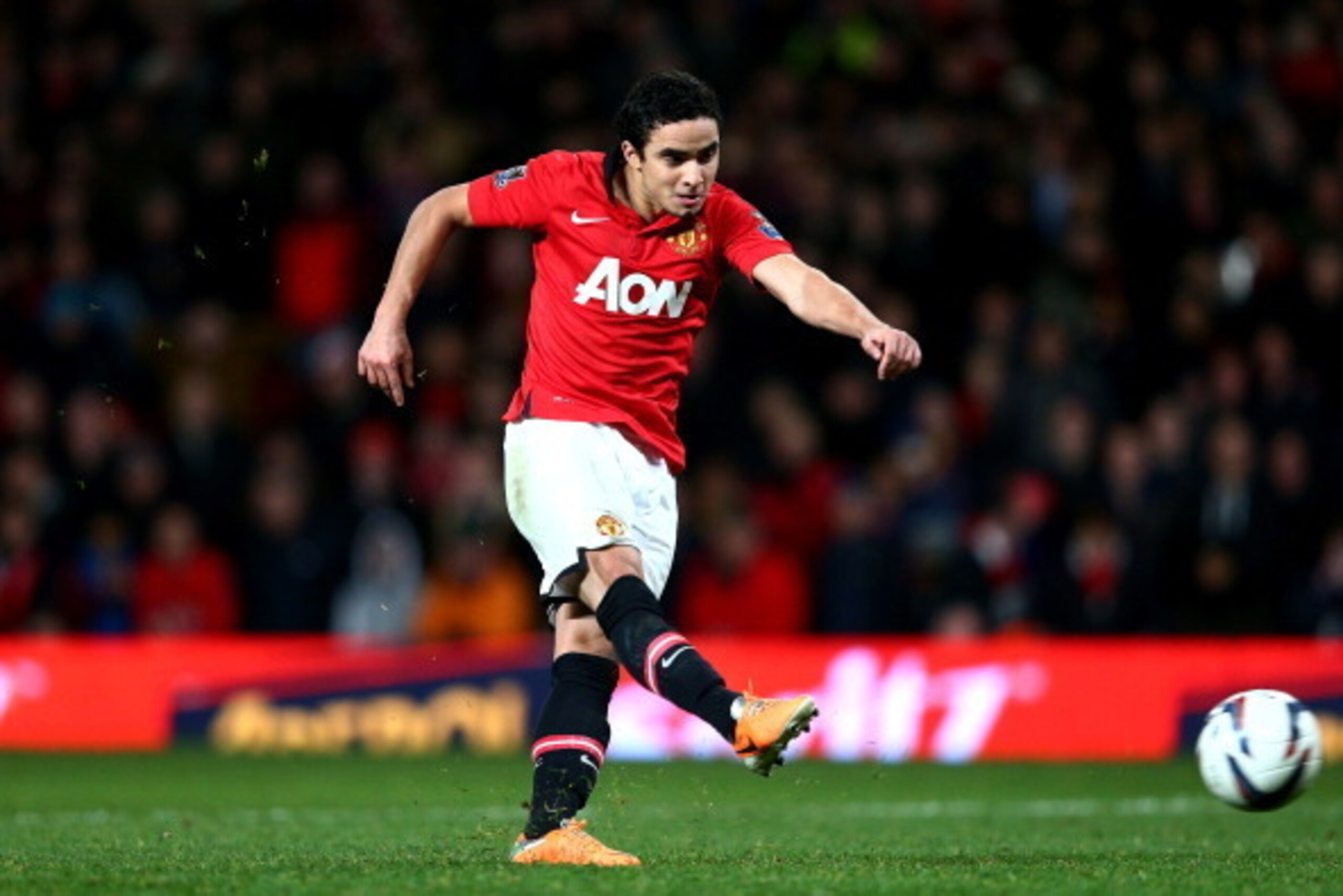 MANCHESTER, ENGLAND - JANUARY 22:  Rafael Da Silva of Manchester United misses with his penalty attempt during the Capital One Cup semi final, second leg match between Manchester United and Sunderland at Old Trafford on January 22, 2014 in Manchester, Eng