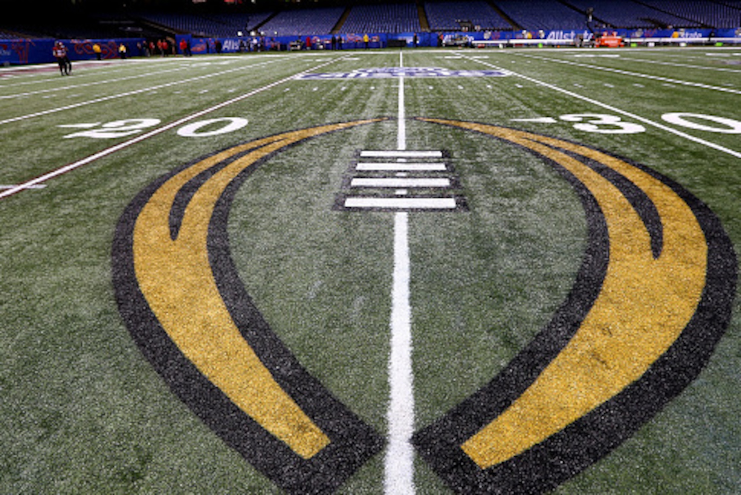 NEW ORLEANS, LA - JANUARY 01:  A general view of the field before play during the All State Sugar Bowl at the Mercedes-Benz Superdome on January 1, 2015 in New Orleans, Louisiana.  (Photo by Streeter Lecka/Getty Images)