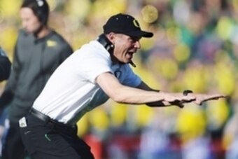 Jan 1, 2015; Pasadena, CA, USA; Oregon Ducks head coach Mark Helfrich reacts during the first half in the 2015 Rose Bowl college football game against the Florida State Seminoles at Rose Bowl. Mandatory Credit: Kirby Lee-USA TODAY Sports