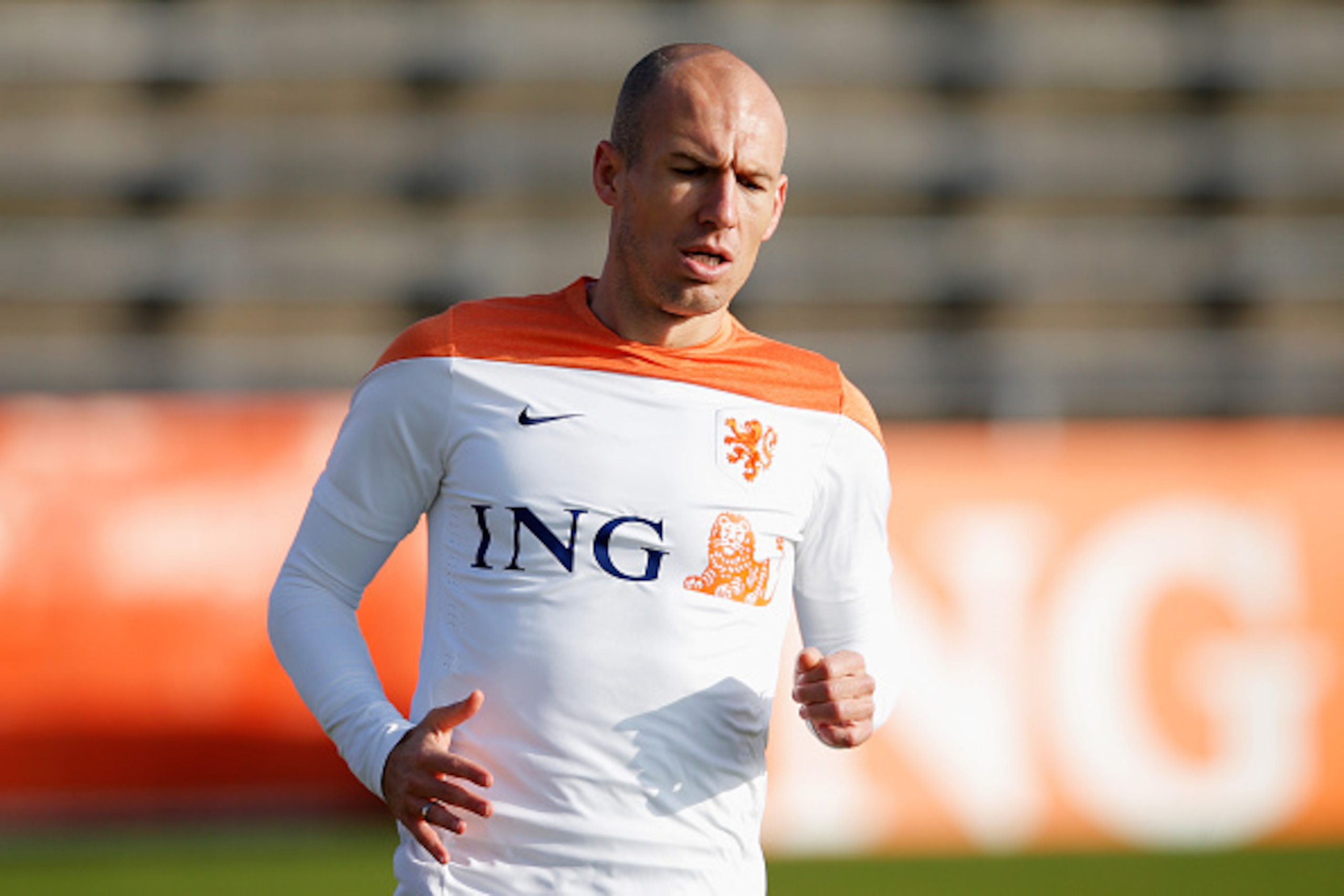KATWIJK, NETHERLANDS - NOVEMBER 11:  Arjen Robben runs during the Netherlands Training session held at the Quick Boys Sportpark Nieuw Zuid Stadium on November 11, 2014 in Katwijk, Netherlands.  (Photo by Dean Mouhtaropoulos/Getty Images)