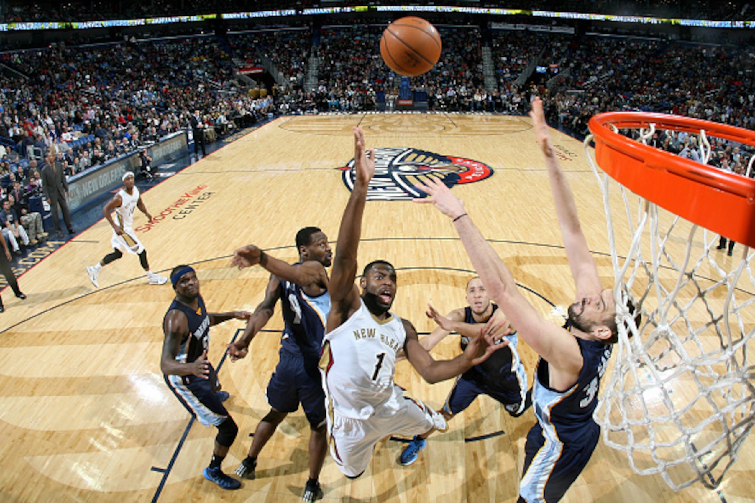 NEW ORLEANS, LA -  JANUARY 9: Tyreke Evans #1 of the New Orleans Pelicans shoots against the Memphis Grizzlies on January 9, 2015 at Smoothie King Center in New Orleans, Louisiana. NOTE TO USER: User expressly acknowledges and agrees that, by downloading 
