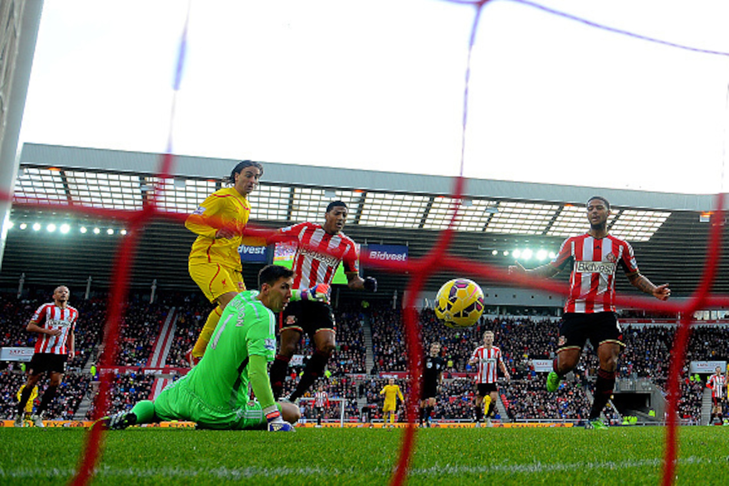 SUNDERLAND, ENGLAND - JANUARY 10:  Lazar Markovic of Liverpool scores the opening goal past Costel Pantilimon of Sunderland during the Barclays Premier League match between Sunderland and Liverpool at Stadium of Light on January 10, 2015 in Sunderland, En