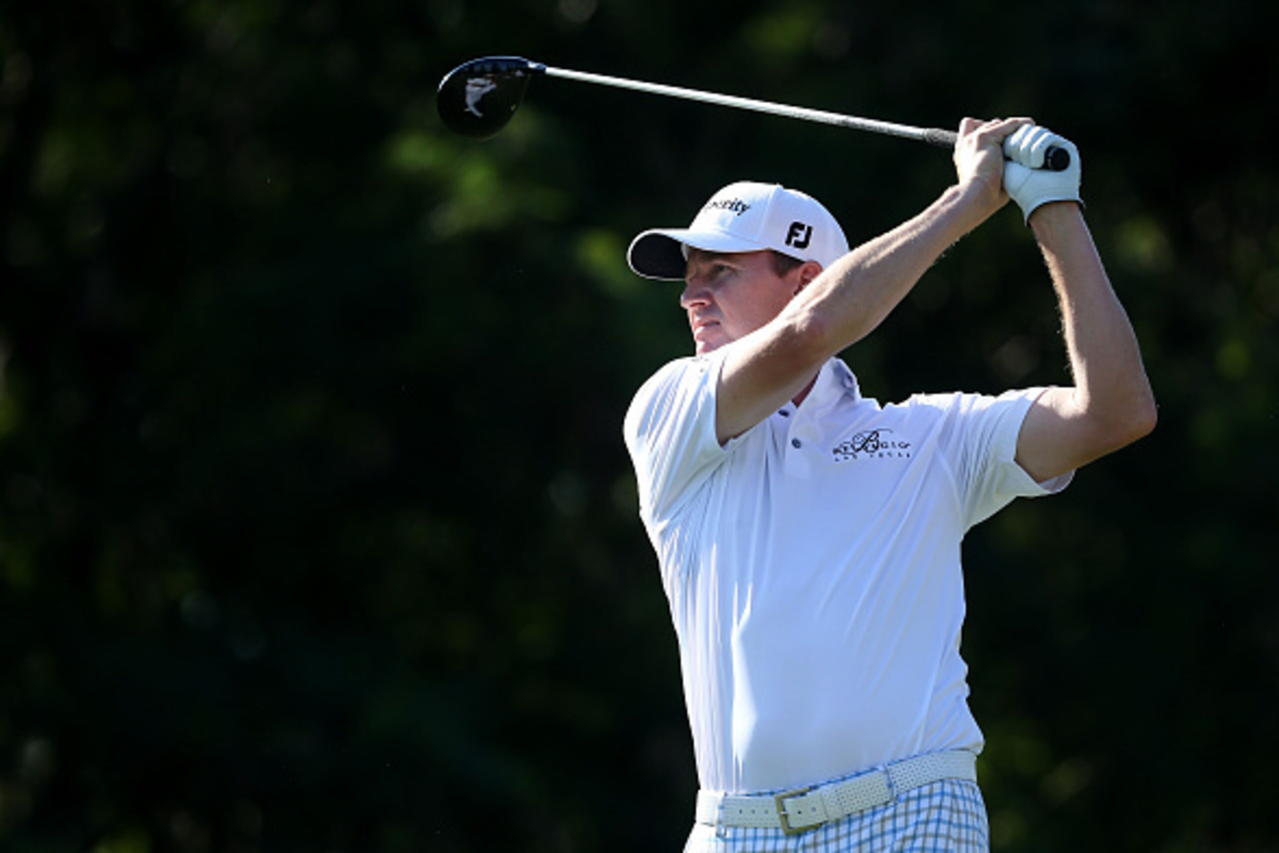 LAHAINA, HI - JANUARY 11:  Jimmy Walker plays his shot from the 15th tee during the third round of the Hyundai Tournament of Champions at Plantation Course at Kapalua Golf Club on January 11, 2015 in Lahaina, Hawaii.  (Photo by Andy Lyons/Getty Images)