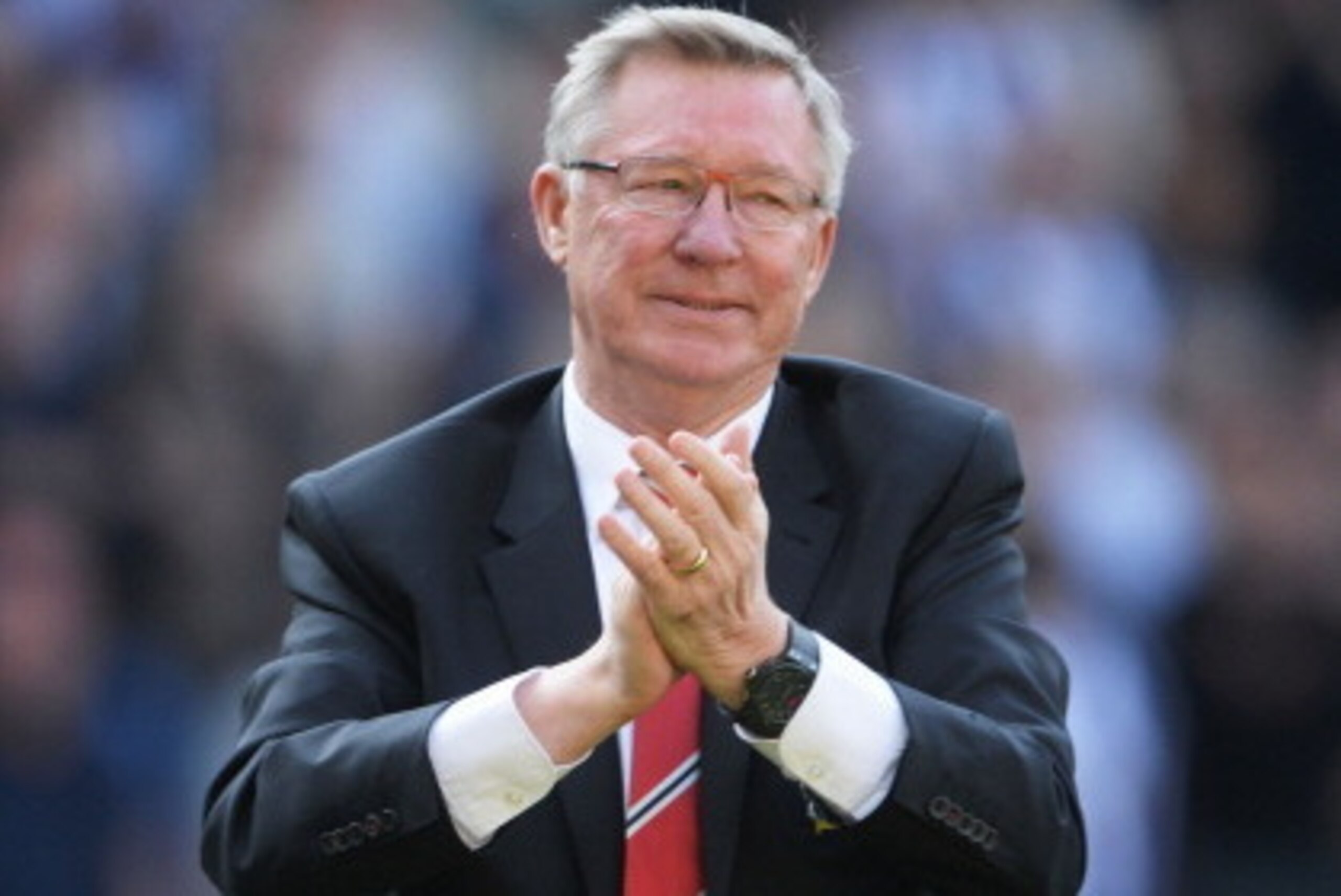 WEST BROMWICH, ENGLAND - MAY 19:  Manchester United manager Sir Alex Ferguson applauds the crowd after his 1,500th and final match in charge of the club following the Barclays Premier League match between West Bromwich Albion and Manchester United at The 