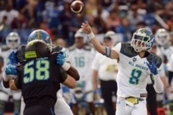 Jan 2, 2015; St. Petersburg, FL, USA; Team Highlight quarterback Blake Barnett (8) throws a pass in the first half against Team Armour  during the 2015 Under Armour All-America Game at Tropicana Field. Mandatory Credit: Jonathan Dyer-USA TODAY Sports