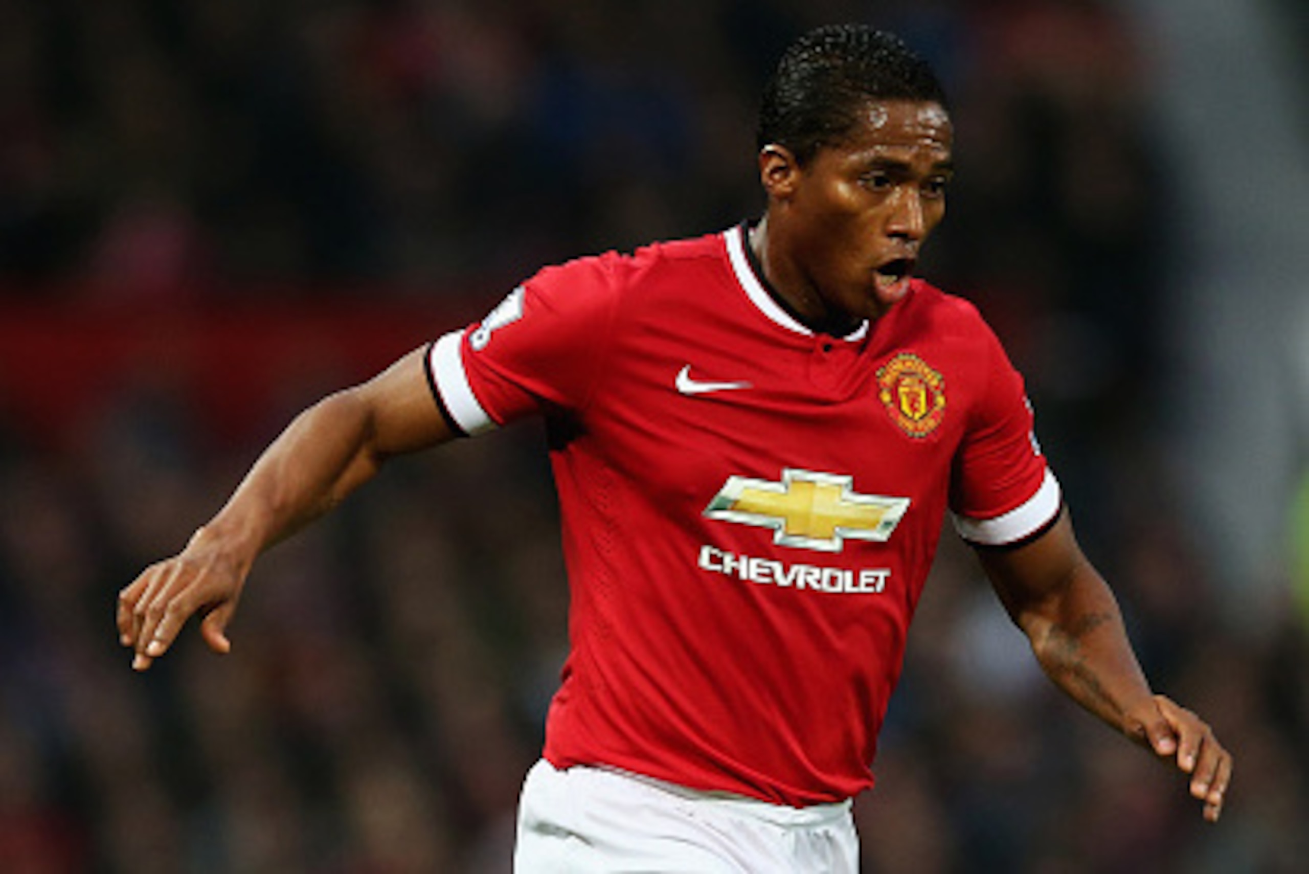 MANCHESTER, ENGLAND - NOVEMBER 29:  Antonio Valencia of Manchester United in action during the Barclays Premier League match between Manchester United and Hull City at Old Trafford on November 29, 2014 in Manchester, England.  (Photo by Matthew Lewis/Gett