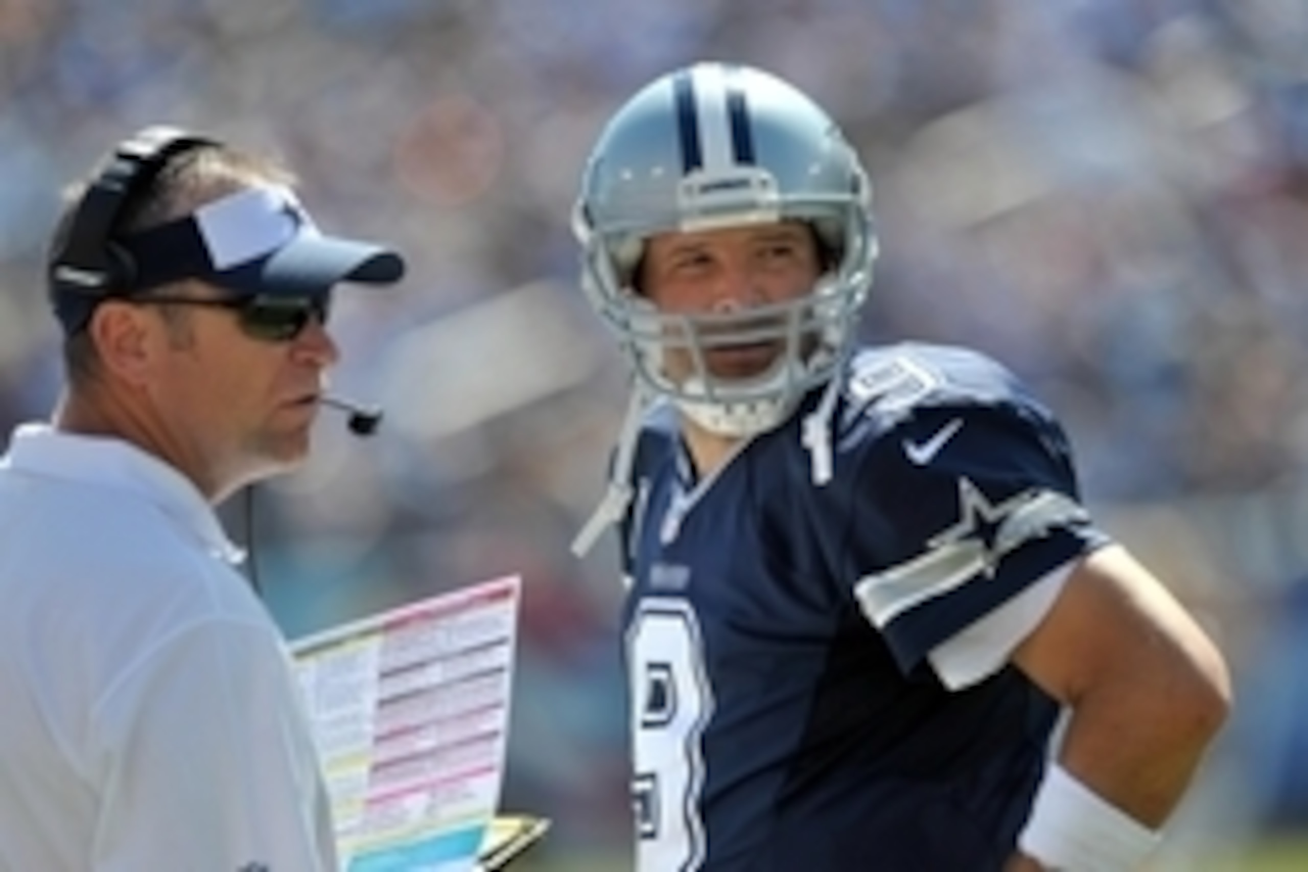 Sep 14, 2014; Nashville, TN, USA; Dallas Cowboys passing game coordinator Scott Linehan talks with Dallas quarterback Tony Romo (9) on the sideline during the second half Tennessee Titans at LP Field. Dallas won 26-10. Mandatory Credit: Jim Brown-USA TODA Sep 14, 2014; Nashville, TN, USA; Dallas Cowboys passing game coordinator Scott Linehan talks with Dallas quarterback Tony Romo (9) on the sideline during the second half Tennessee Titans at LP Field. Dallas won 26-10. Mandatory Credit: Jim Brown-USA TODA