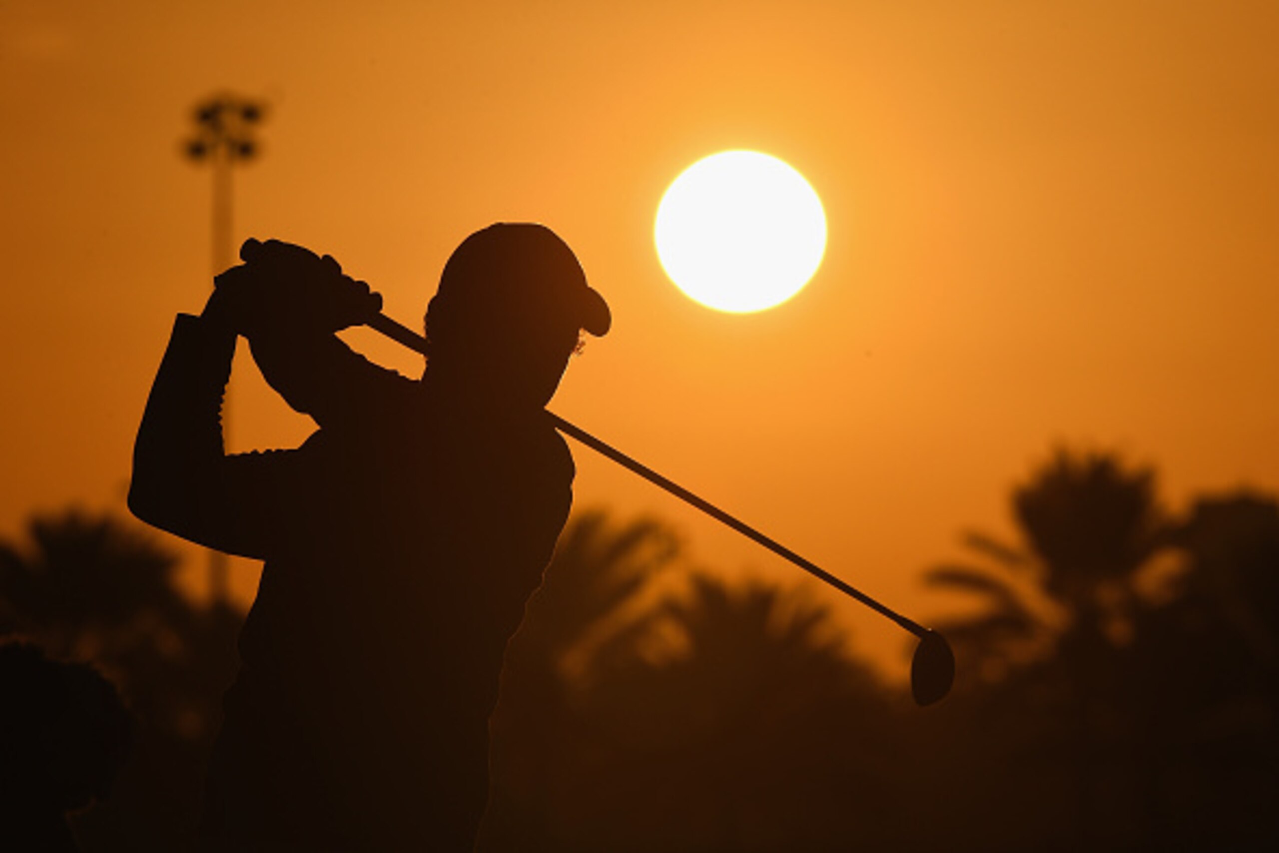 ABU DHABI, UNITED ARAB EMIRATES - JANUARY 15:  Rory McIlroy of Northern Ireland in action during the first round of the Abu Dhabi HSBC Golf Championship at the Abu Dhabi Golf Club on January 15, 2015 in Abu Dhabi, United Arab Emirates.  (Photo by Ross Kin