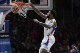 Jan 3, 2015; Los Angeles, CA, USA; Los Angeles Clippers center DeAndre Jordan (6) dunks the ball against the Los Angeles Clippers during the second quarter at Staples Center. Mandatory Credit: Kelvin Kuo-USA TODAY Sports