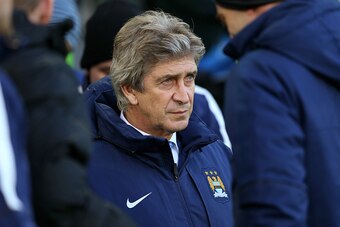LIVERPOOL, ENGLAND - JANUARY 10:  Manuel Pellegrini the manager of Manchester City looks on during the Barclays Premier League match between Everton and Manchester City at Goodison Park on January 10, 2015 in Liverpool, England.  (Photo by Alex Livesey/Ge
