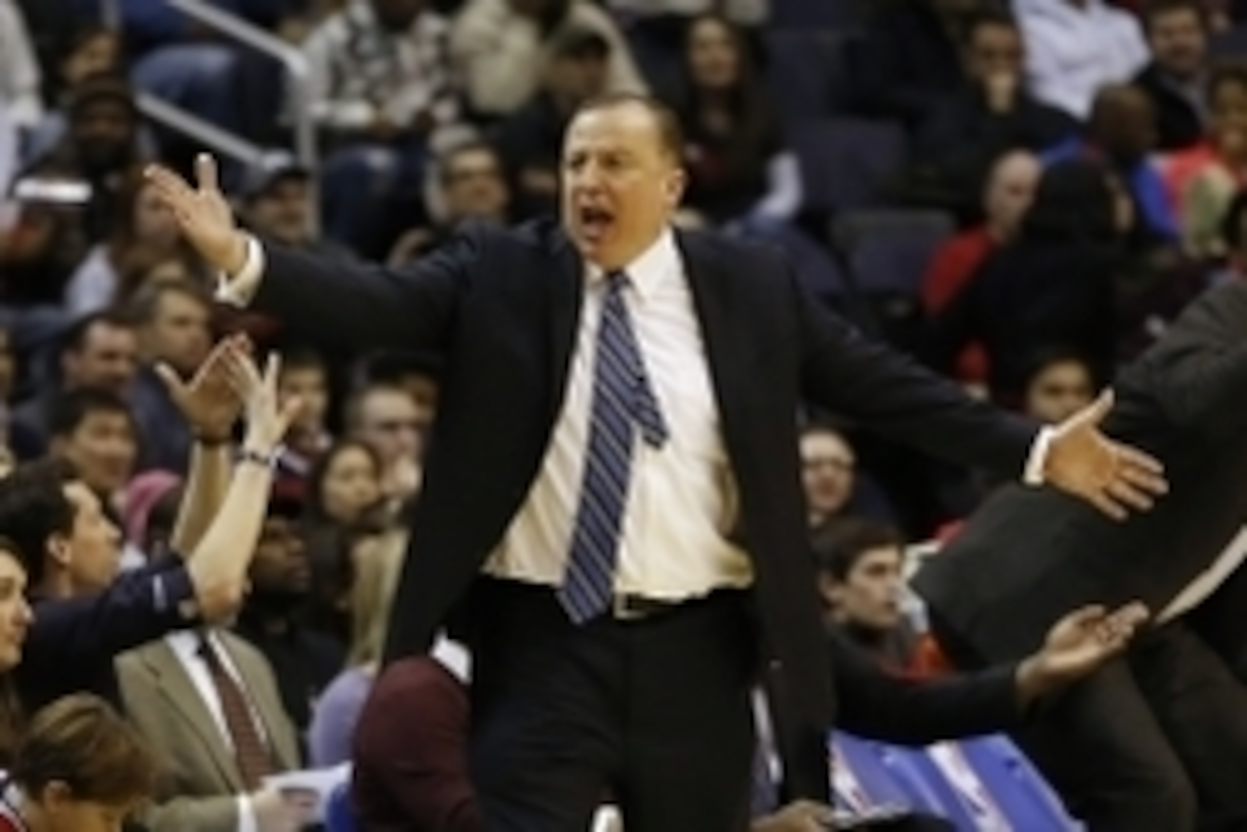 Jan 9, 2015; Washington, DC, USA; Chicago Bulls head coach Tom Thibodeau gestures from the sidelines against the Washington Wizards in the first quarter at Verizon Center. The Wizards won 102-86. Mandatory Credit: Geoff Burke-USA TODAY Sports
