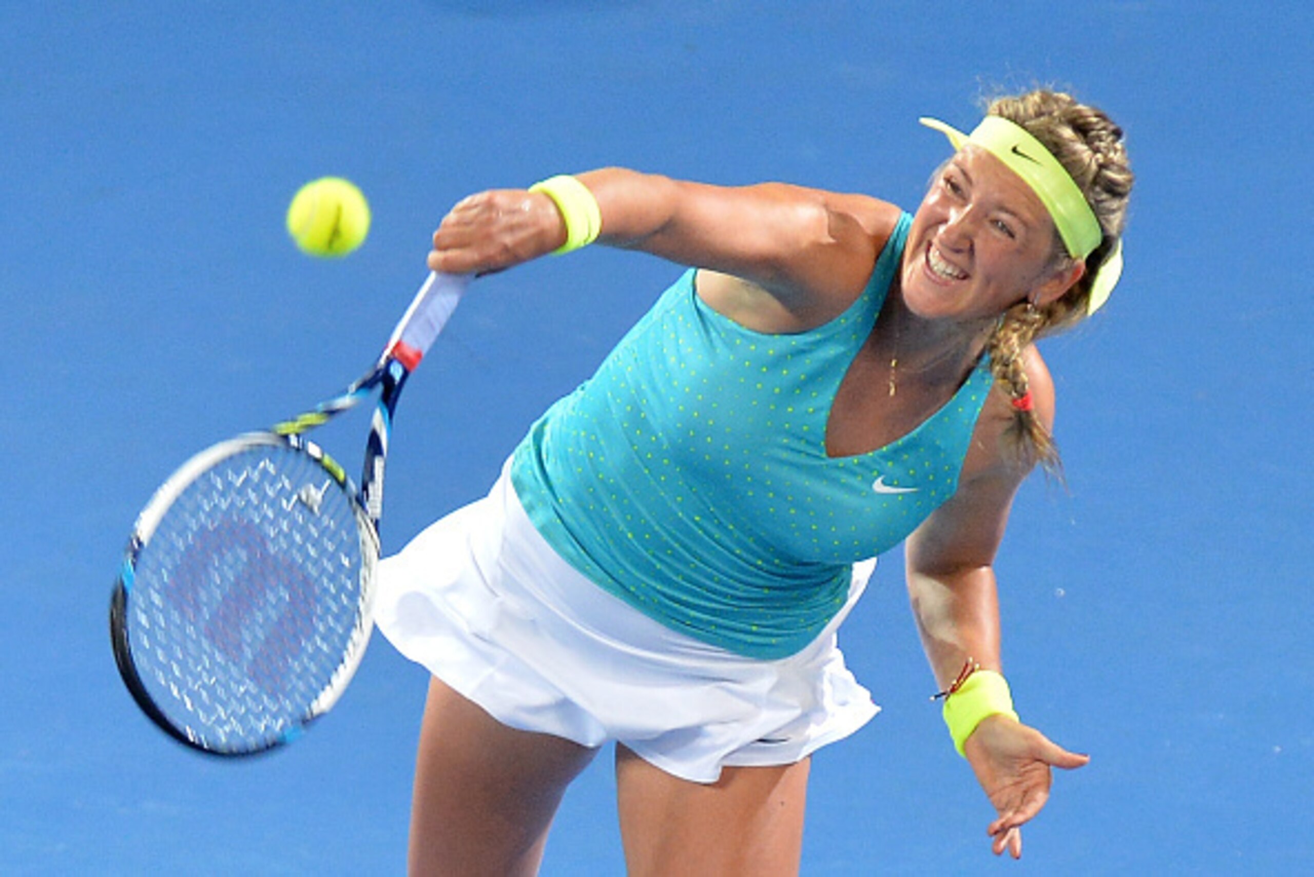 BRISBANE, AUSTRALIA - JANUARY 05:  Victoria Azarenka of Belarus serves in her match against Karolina Pliskova of the Czech Republicduring day two of the 2015 Brisbane International at Pat Rafter Arena on January 5, 2015 in Brisbane, Australia.  (Photo by 