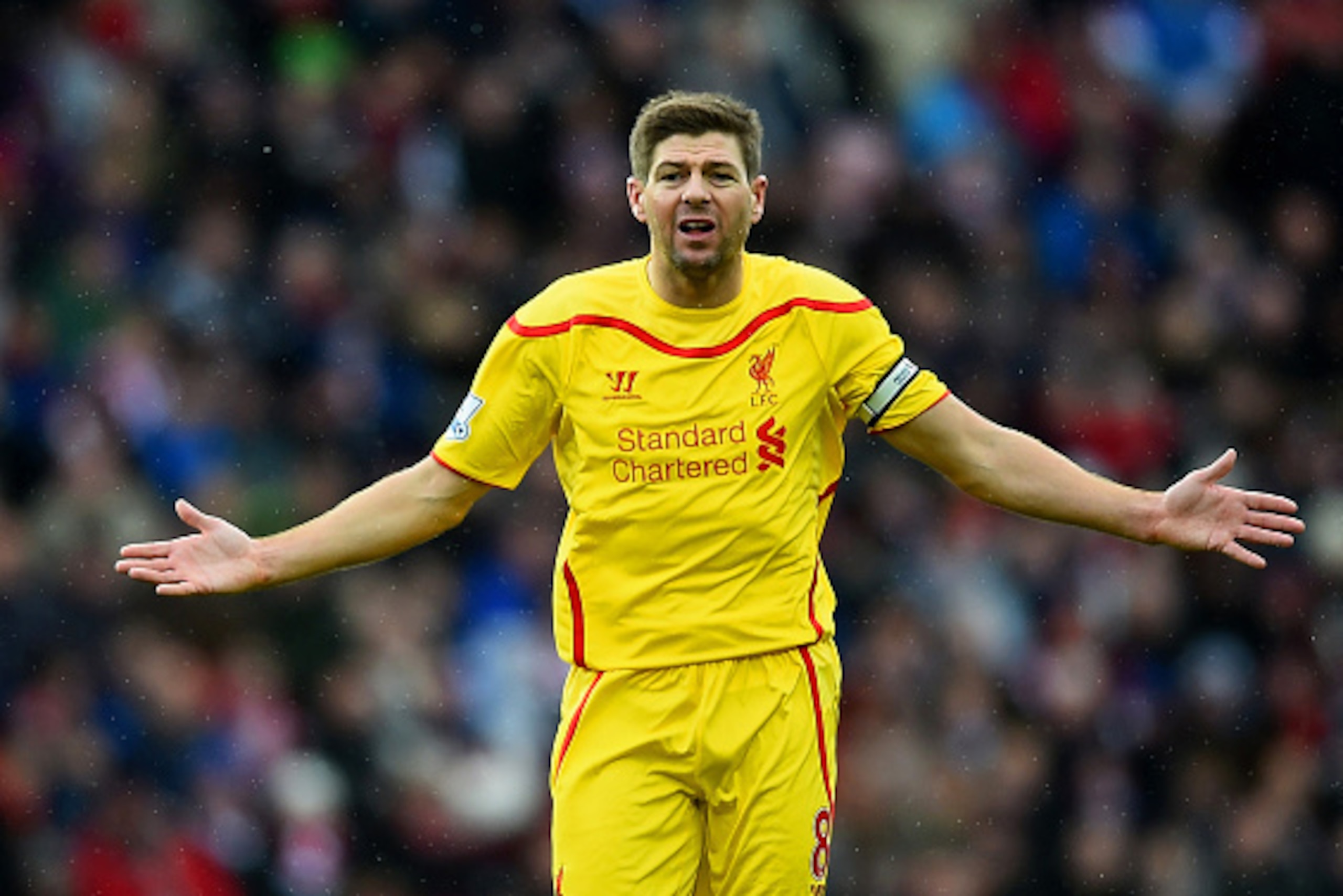 SUNDERLAND, ENGLAND - JANUARY 10:  Steven Gerrard of Liverpool reacts during the Barclays Premier League match between Sunderland and Liverpool at Stadium of Light on January 10, 2015 in Sunderland, England.  (Photo by Laurence Griffiths/Getty Images)