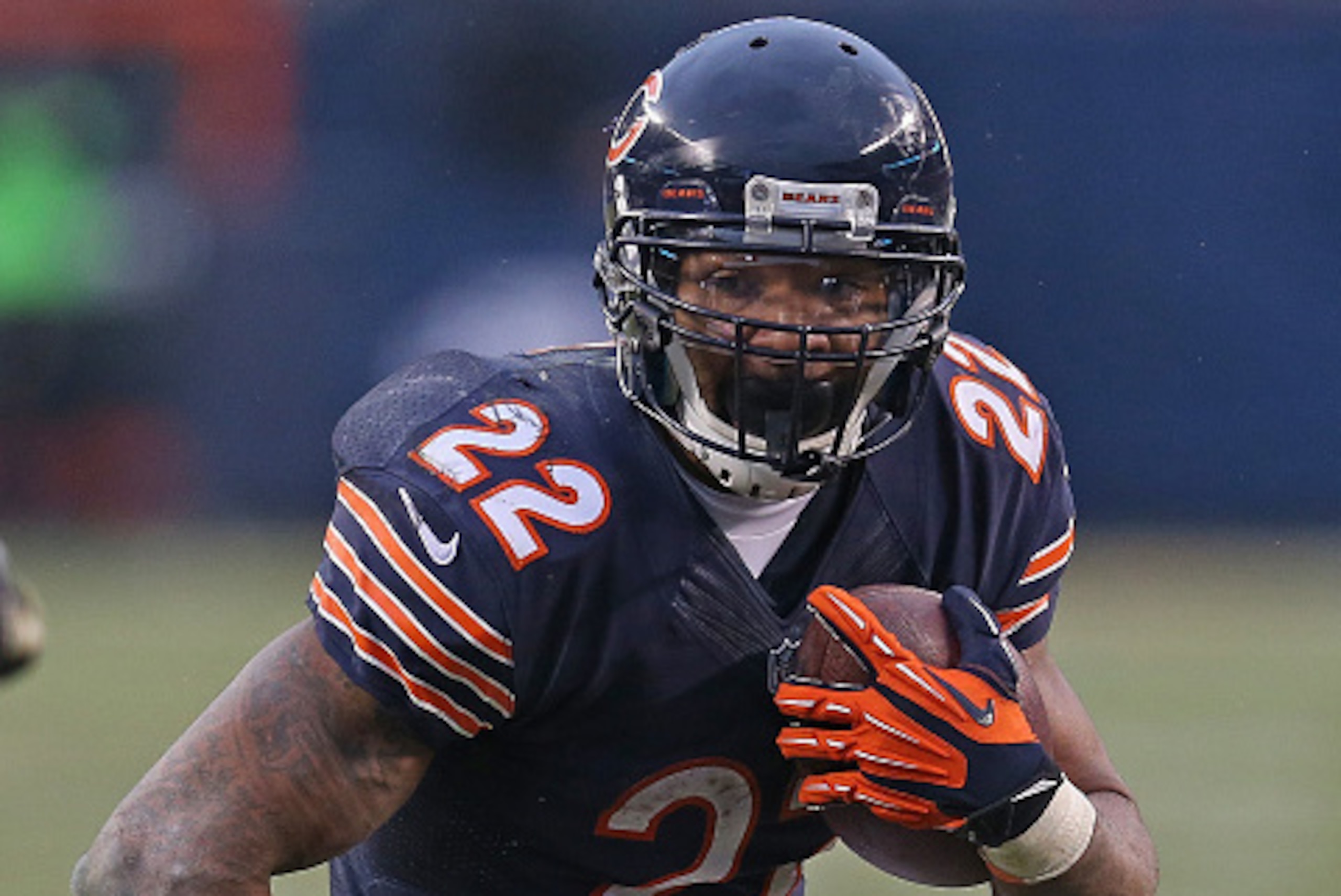 CHICAGO, IL - NOVEMBER 16: Matt Forte #22 of the Chicago Bears runs against the Minnesota Vikings at Soldier Field on October 19, 2014 in Chicago, Illinois. The Bears defeated the Vikings 21-13. (Photo by Jonathan Daniel/Getty Images) CHICAGO, IL - NOVEMBER 16: Matt Forte #22 of the Chicago Bears runs against the Minnesota Vikings at Soldier Field on October 19, 2014 in Chicago, Illinois. The Bears defeated the Vikings 21-13. (Photo by Jonathan Daniel/Getty Images)