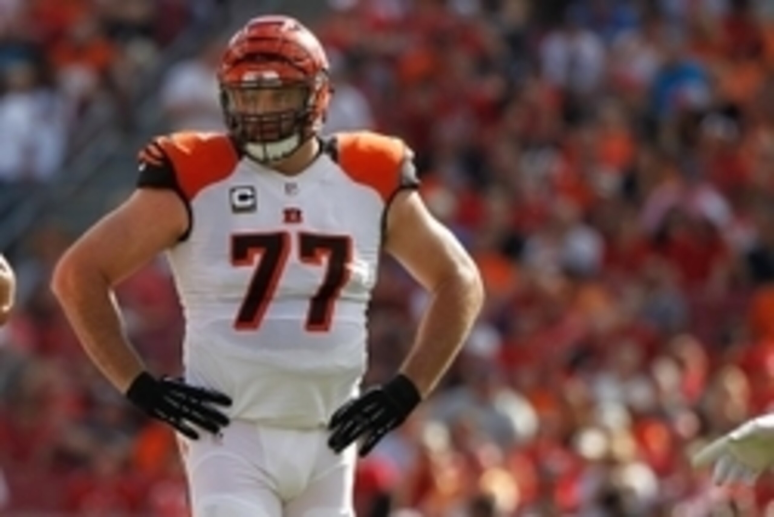 Nov 30, 2014; Tampa, FL, USA; Cincinnati Bengals tackle Andrew Whitworth (77) against the Tampa Bay Buccaneers during the second quarter at Raymond James Stadium. Mandatory Credit: Kim Klement-USA TODAY Sports Nov 30, 2014; Tampa, FL, USA; Cincinnati Bengals tackle Andrew Whitworth (77) against the Tampa Bay Buccaneers during the second quarter at Raymond James Stadium. Mandatory Credit: Kim Klement-USA TODAY Sports