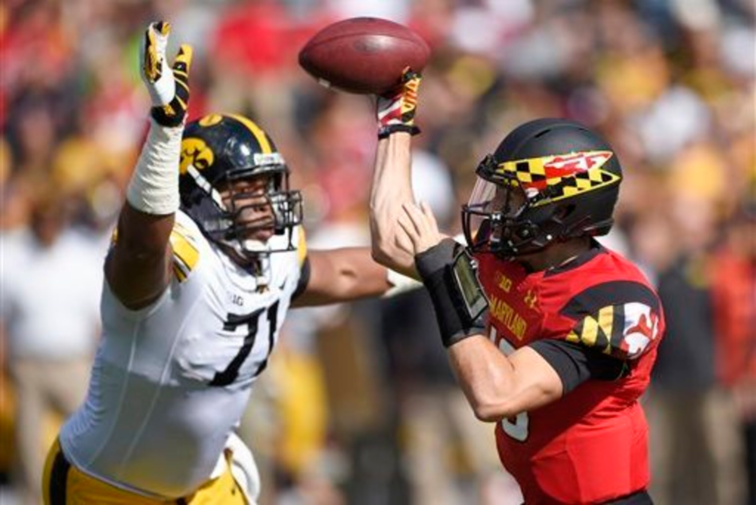 Iowa DT Carl Davis