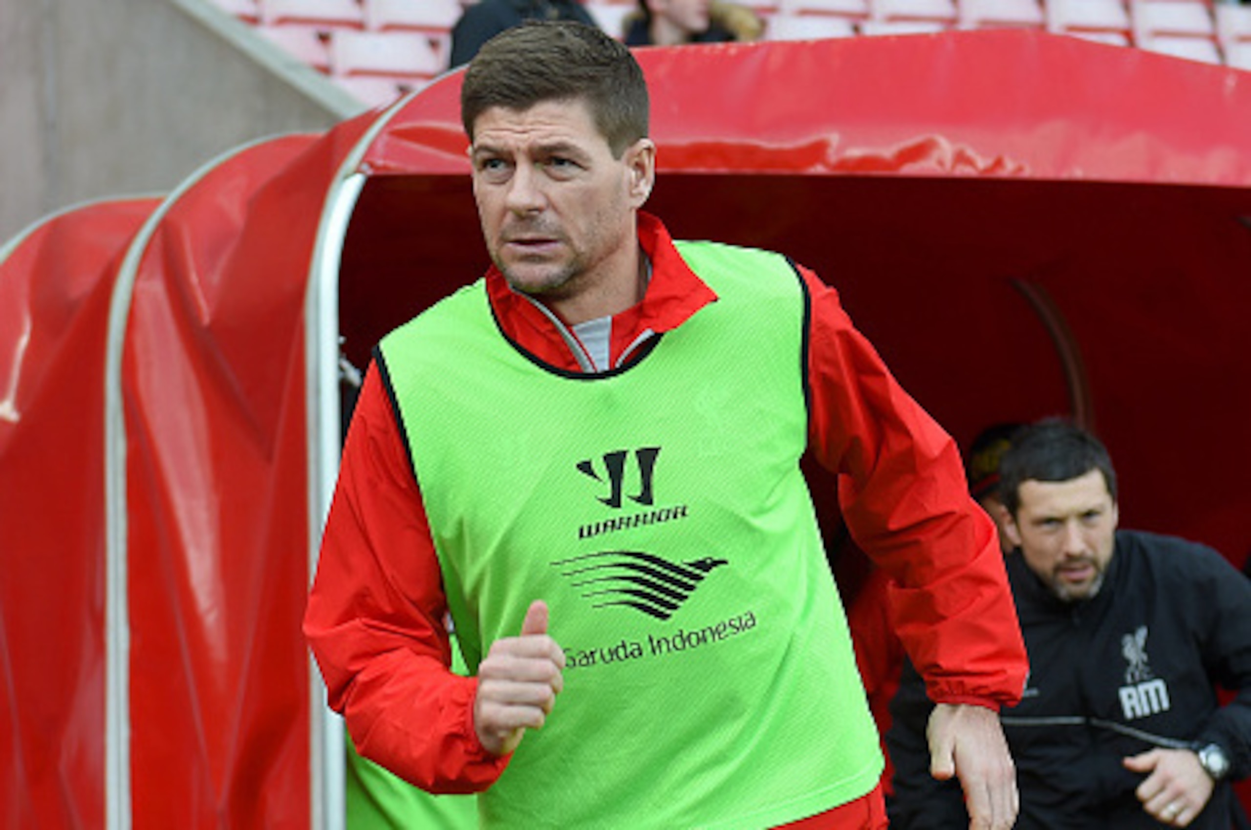 SUNDERLAND, ENGLAND - JANUARY 10:  Steven Gerrard of Liverpool runs out for the warm-up before the Barclays Premier League match between Sunderland and Liverpool at Stadium of Light on January 10, 2015 in Sunderland, England.  (Photo by Michael Regan/Gett