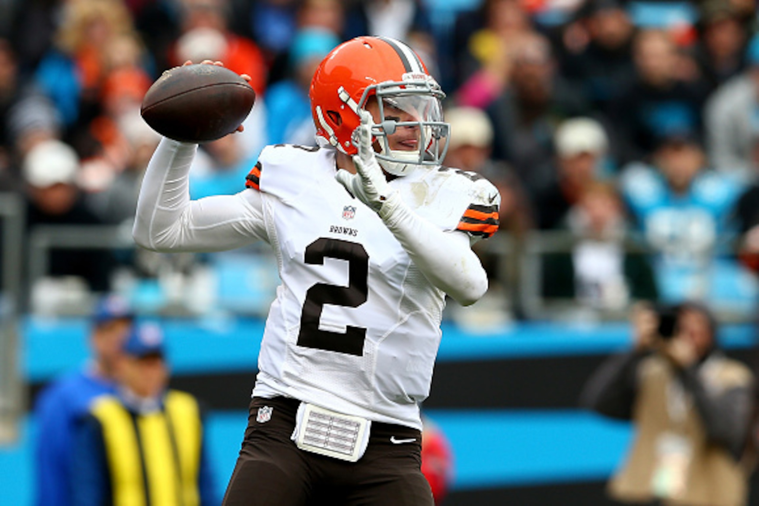 CHARLOTTE, NC - DECEMBER 21: Johnny Manziel #2 of the Cleveland Browns drops back to pass against the Carolina Panthers in the 2nd quarter during their game at Bank of America Stadium on December 21, 2014 in Charlotte, North Carolina. (Photo by Streeter CHARLOTTE, NC - DECEMBER 21: Johnny Manziel #2 of the Cleveland Browns drops back to pass against the Carolina Panthers in the 2nd quarter during their game at Bank of America Stadium on December 21, 2014 in Charlotte, North Carolina. (Photo by Streeter