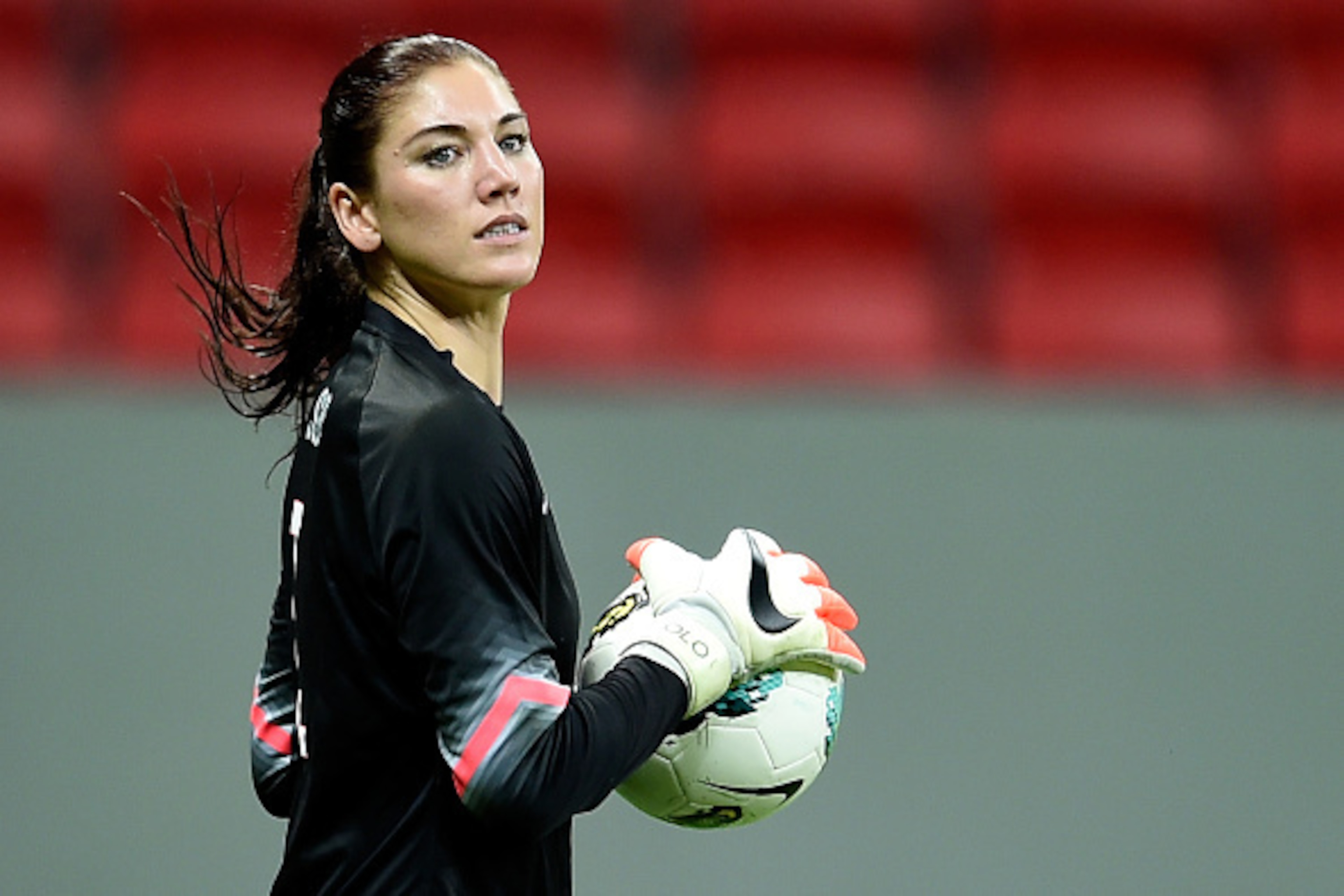 BRASILIA, BRAZIL - DECEMBER 10: Goalkeeper Hope Solo of the USA in action during a match between USA and China as part of International Women's Football Tournament of Brasilia at Mane Garrincha Stadium on December 10, 2014 in Brasilia, Brazil. (Photo by B