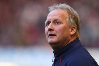 BURNLEY, ENGLAND - APRIL 20: Kevin Blackwell of Sheffield United looks on during the Coca-Cola Championship match between Burnley and Sheffield United at Turfmoor on April 20, 2009 in Burnley, England.  (Photo by Laurence Griffiths/Getty Images)
