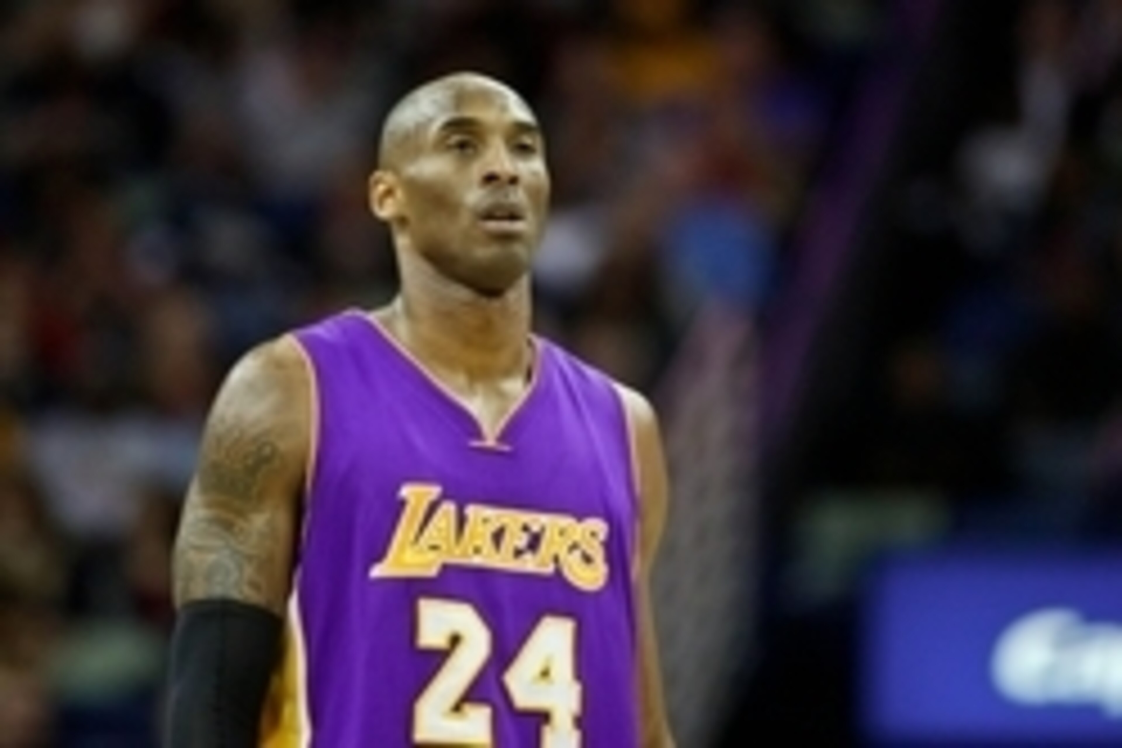 Jan 21, 2015; New Orleans, LA, USA; Los Angeles Lakers guard Kobe Bryant (24) against the New Orleans Pelicans during the first quarter of a game at the Smoothie King Center. The Pelicans defeated the Lakers 96-80. Mandatory Credit: Derick E. Hingle-USA T