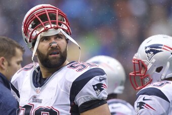 SEATTLE, WA - OCTOBER 14: Rob Ninkovich #50 of the New England Patriots looks at the scoreboard during a game against the Seattle Seahawks at CenturyLink Field on October 14, 2012 in Seattle, Washington. The Seahawks beat the Patriots 24-23.  (Photo by St