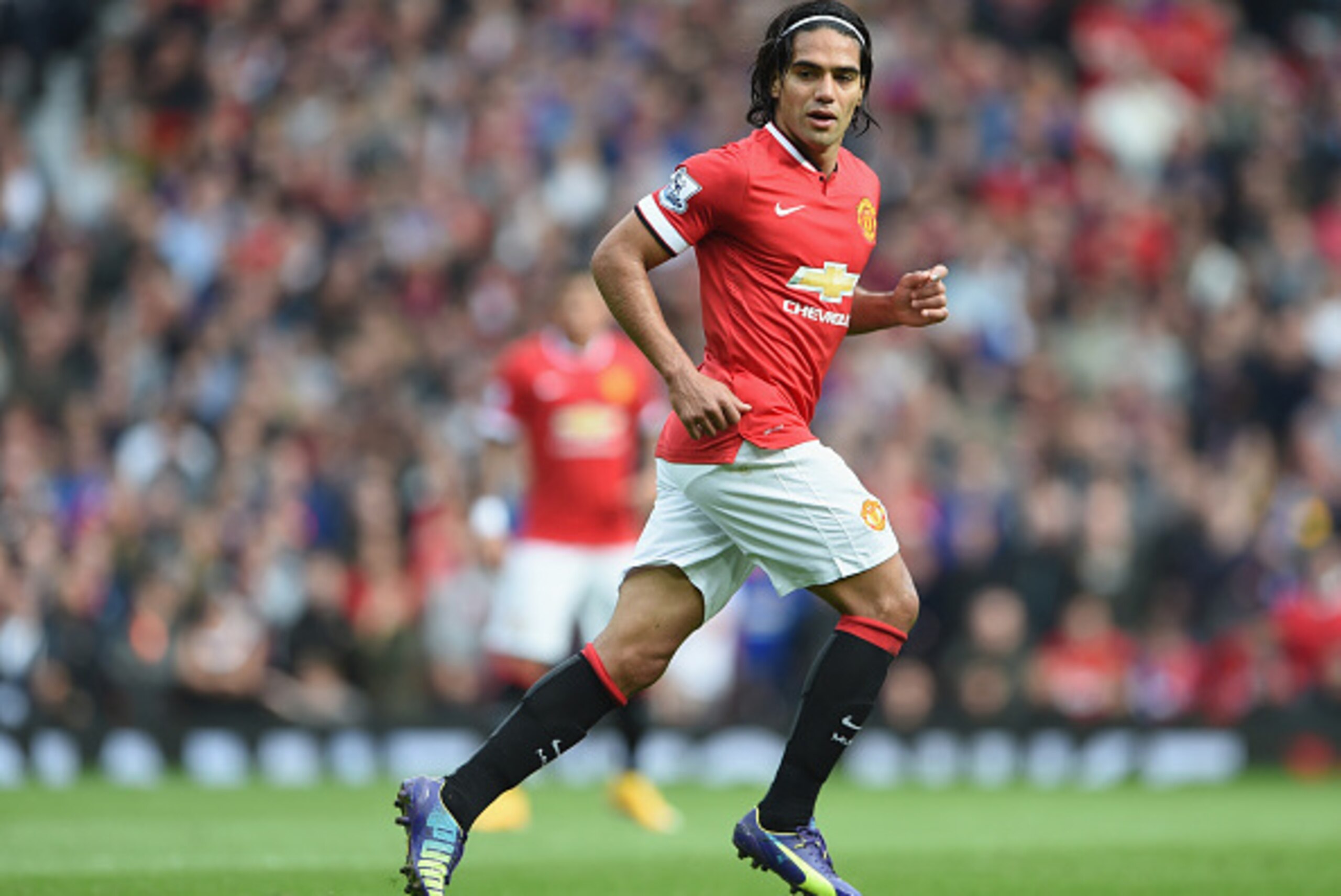 MANCHESTER, ENGLAND - OCTOBER 05: Radamel Falcao of Manchester United in action during the Barclays Premier League match between Manchester United and Everton at Old Trafford on October 5, 2014 in Manchester, England.  (Photo by Michael Regan/Getty Images