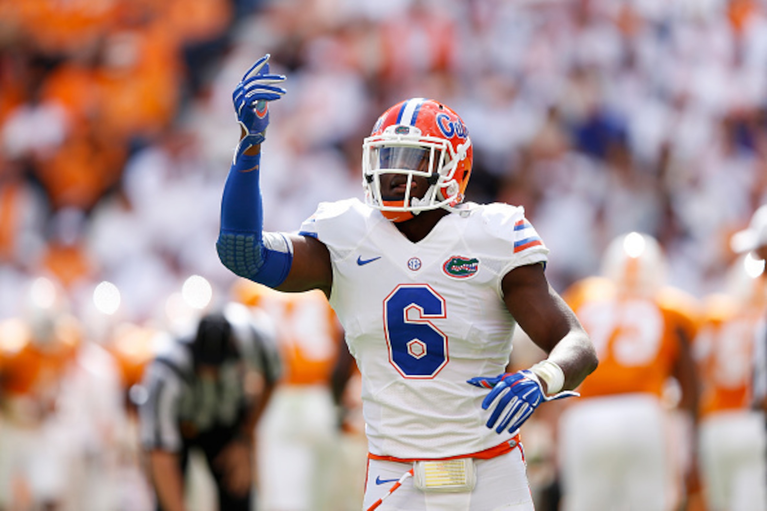 KNOXVILLE, TN - OCTOBER 4: Dante Fowler Jr. #6 of the Florida Gators celebrates after sacking Justin Worley #14 of the Tennessee Volunteers during the game at Neyland Stadium on October 4, 2014 in Knoxville, Tennessee. Florida defeated Tennessee 10-9. (Ph