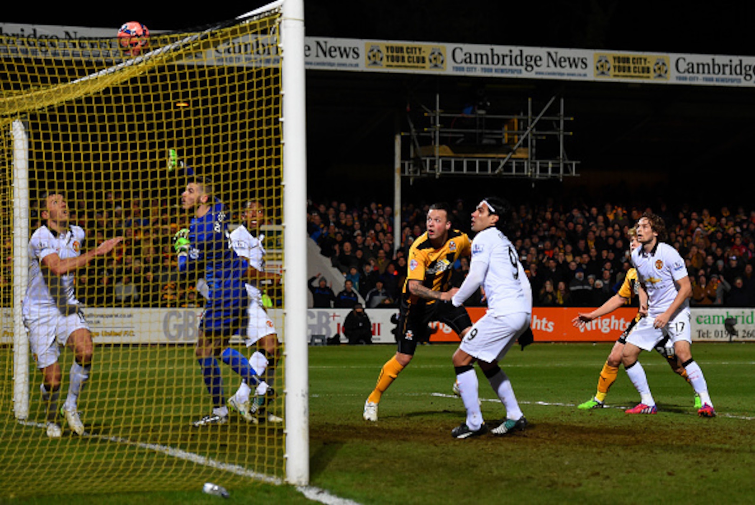 CAMBRIDGE, ENGLAND - JANUARY 23: Josh Coulson of Cambridge United heads over the bar during the FA Cup Fourth Round match between Cambridge United and Manchester United at The R Costings Abbey Stadium on January 23, 2015 in Cambridge, England. (Photo by CAMBRIDGE, ENGLAND - JANUARY 23: Josh Coulson of Cambridge United heads over the bar during the FA Cup Fourth Round match between Cambridge United and Manchester United at The R Costings Abbey Stadium on January 23, 2015 in Cambridge, England. (Photo by