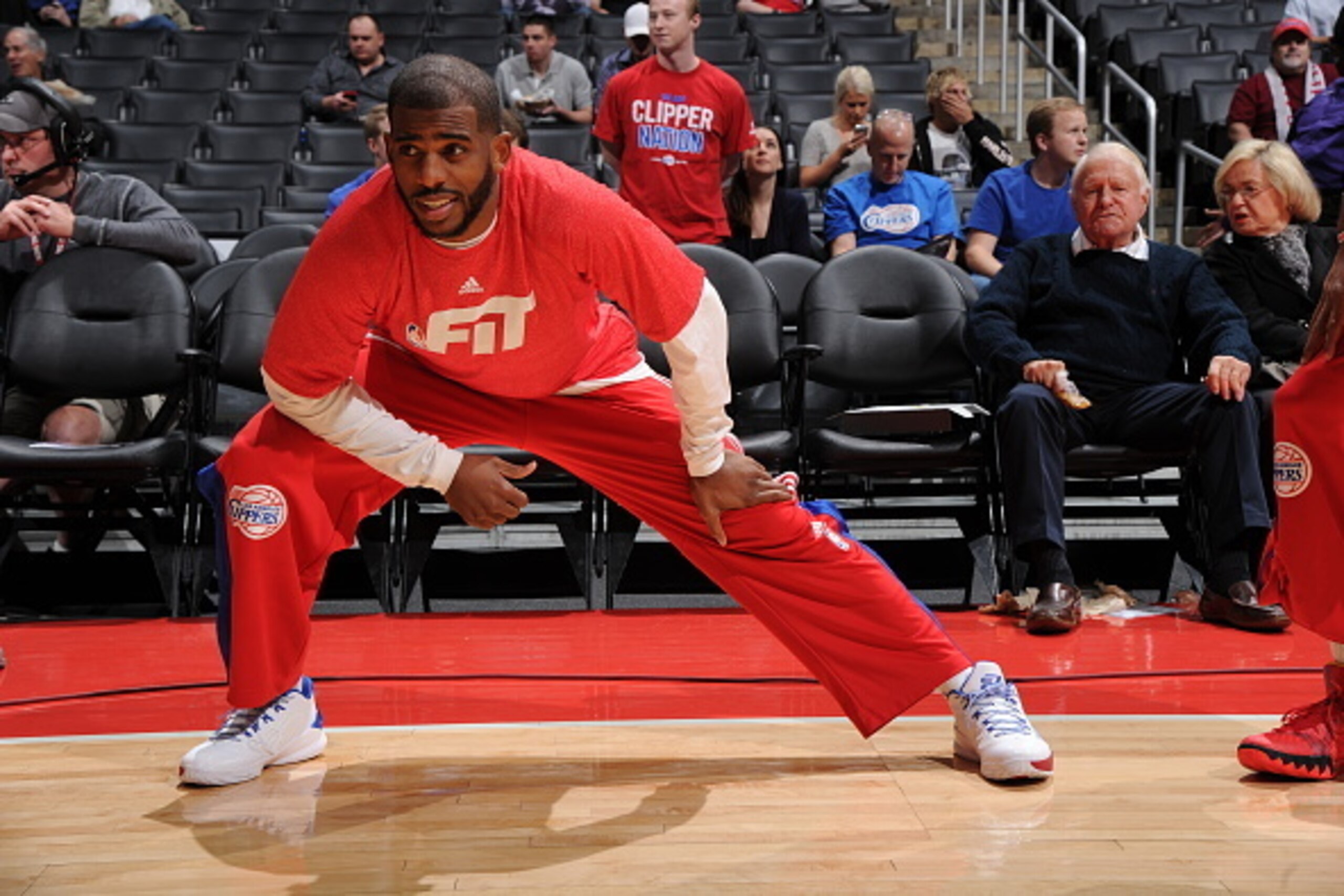 LOS ANGELES, CA - JANUARY 22: Chris Paul #3 of the Los Angeles Clippers stretches before a game against the Brooklyn Nets at STAPLES Center on January 22, 2015 in Los Angeles, California. NOTE TO USER: User expressly acknowledges and agrees that, by downl