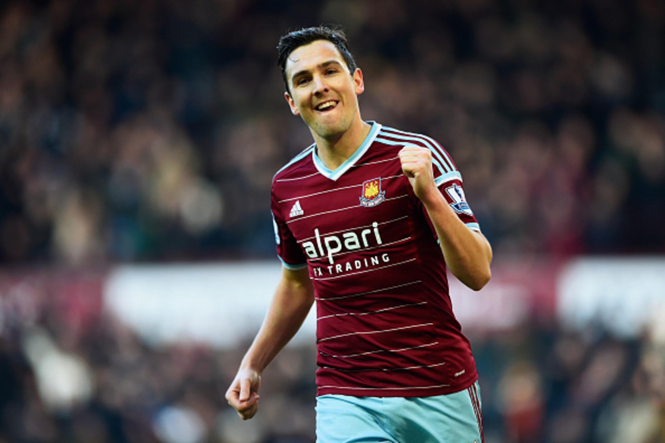LONDON, ENGLAND - JANUARY 18:  Stewart Downing of West Ham United celebrates as he scores their third goal during the Barclays Premier League match between West Ham United and Hull City at Boleyn Ground on January 18, 2015 in London, England.  (Photo by M