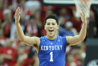 LOUISVILLE, KY - DECEMBER 27:  Devin Booker #1 of the Kentucky Wilcats celebrates during the game against the Louisville Cardinals at KFC YUM! Center on December 27, 2014 in Louisville, Kentucky.  (Photo by Andy Lyons/Getty Images)