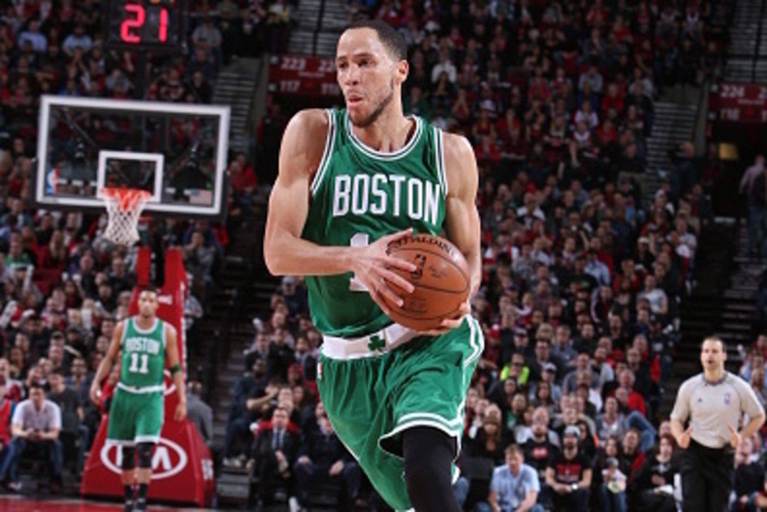 PORTLAND, OR - JANUARY 22:  Tayshaun Prince #12 of the Boston Celtics handles the ball against the Portland Trail Blazers during the game on January 22, 2015 at the Moda Center in Portland, Oregon. NOTE TO USER: User expressly acknowledges and agrees that