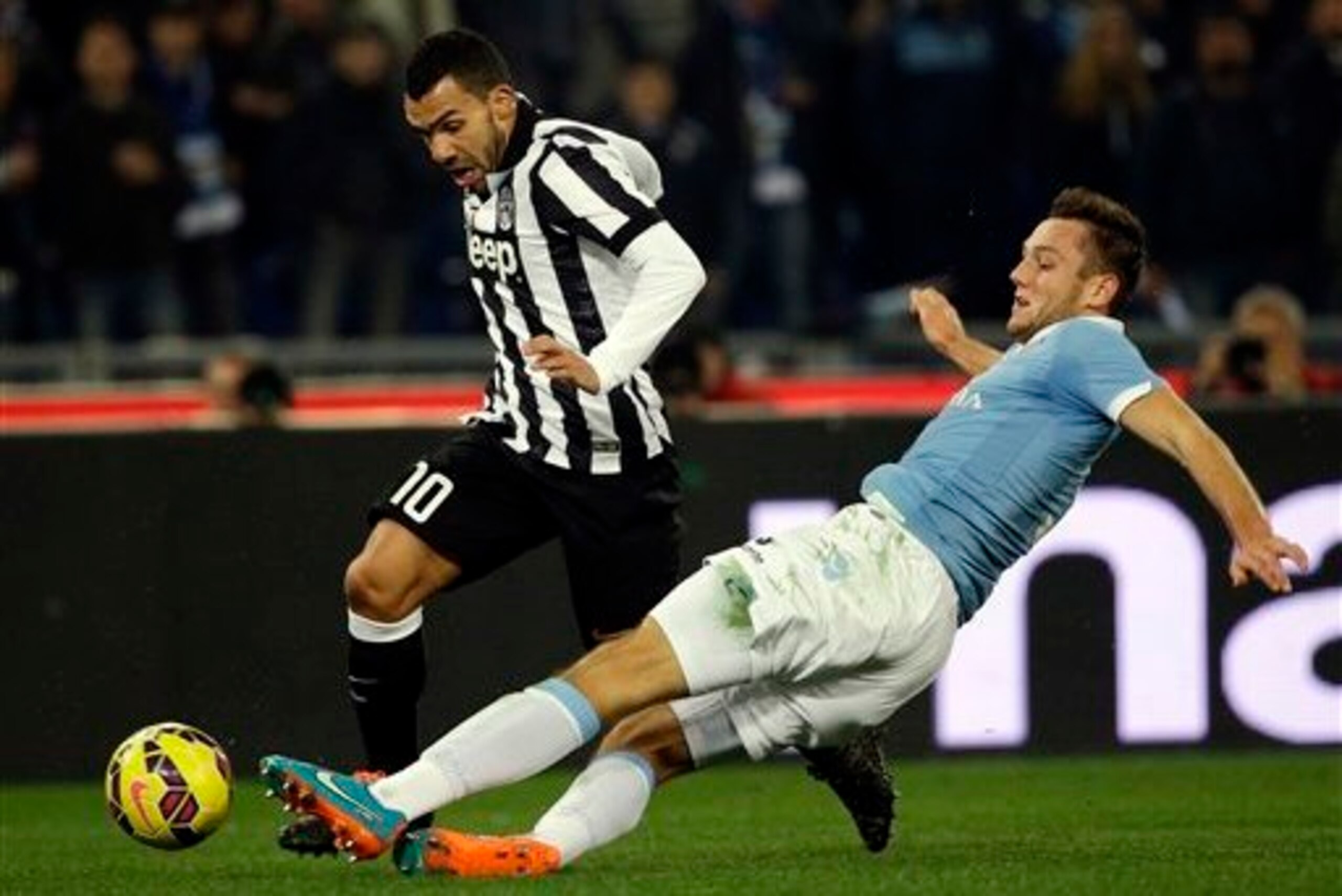 Dutch international Stefan de Vrij has given Lazio defensive stability.