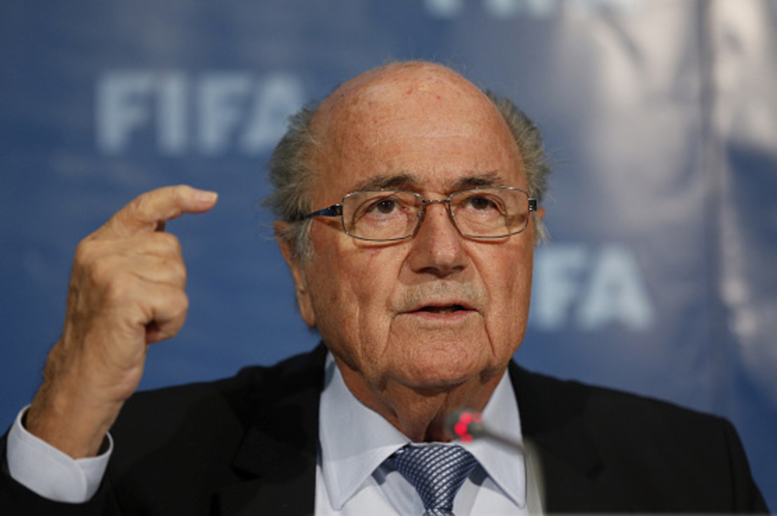 MARRAKECH, MOROCCO - DECEMBER 19: The FIFA President Joseph S Blatter talks to the media during a FIFA press conference at the Sofitel Marrekch on December 19, 2014 in Marrakech, Morocco.  (Photo by Steve Bardens/Getty Images)
