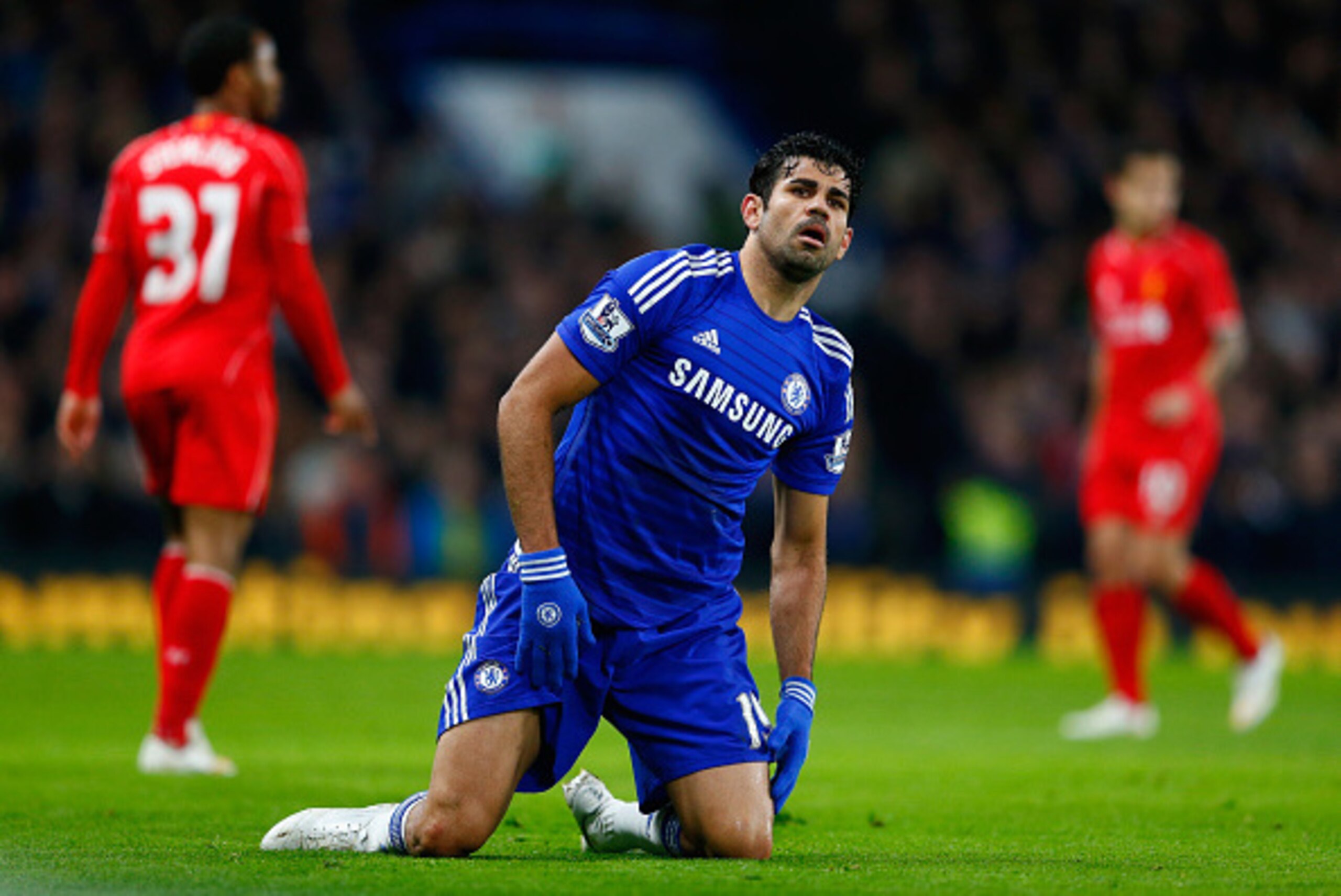 LONDON, ENGLAND - JANUARY 27: Diego Costa of Chelsea reacts during the Capital One Cup Semi-Final second leg between Chelsea and Liverpool at Stamford Bridge on January 27, 2015 in London, England. (Photo by Julian Finney/Getty Images) LONDON, ENGLAND - JANUARY 27: Diego Costa of Chelsea reacts during the Capital One Cup Semi-Final second leg between Chelsea and Liverpool at Stamford Bridge on January 27, 2015 in London, England. (Photo by Julian Finney/Getty Images)